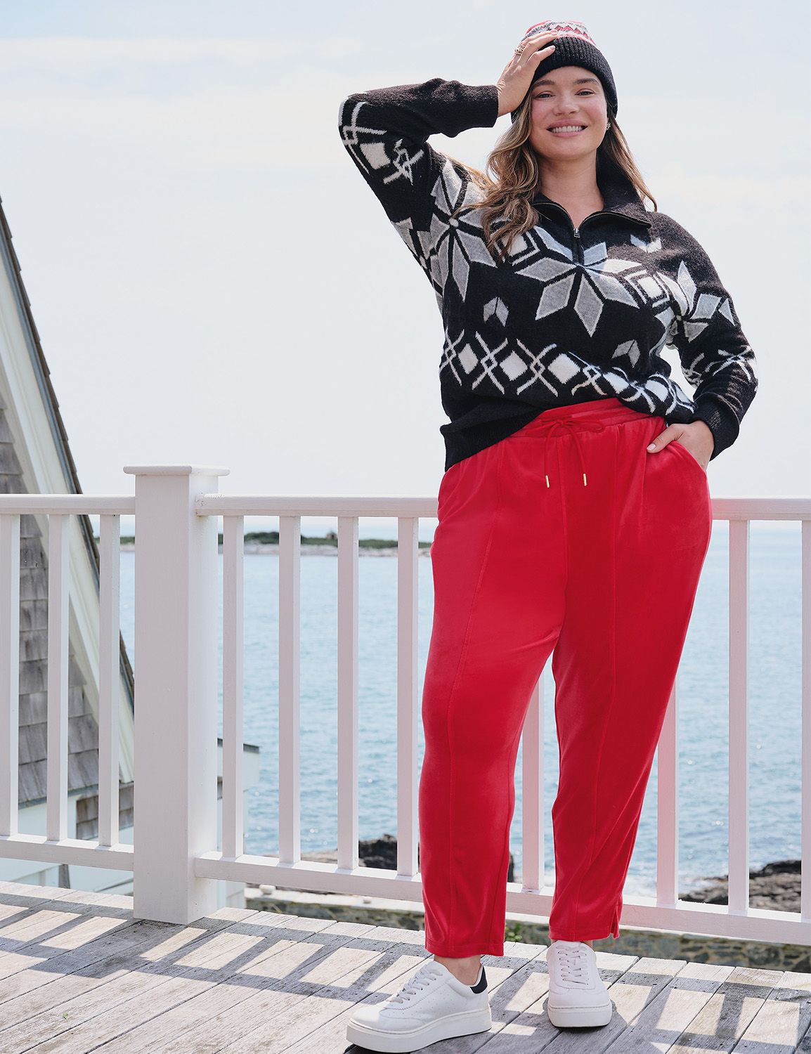 Classic Long Sleeve Half-Zip Sweate Product Image 4