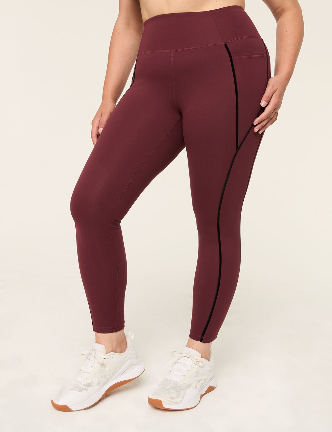 LIVI High-Rise Velvet-Trim LIVI Soft 7/8 Legging