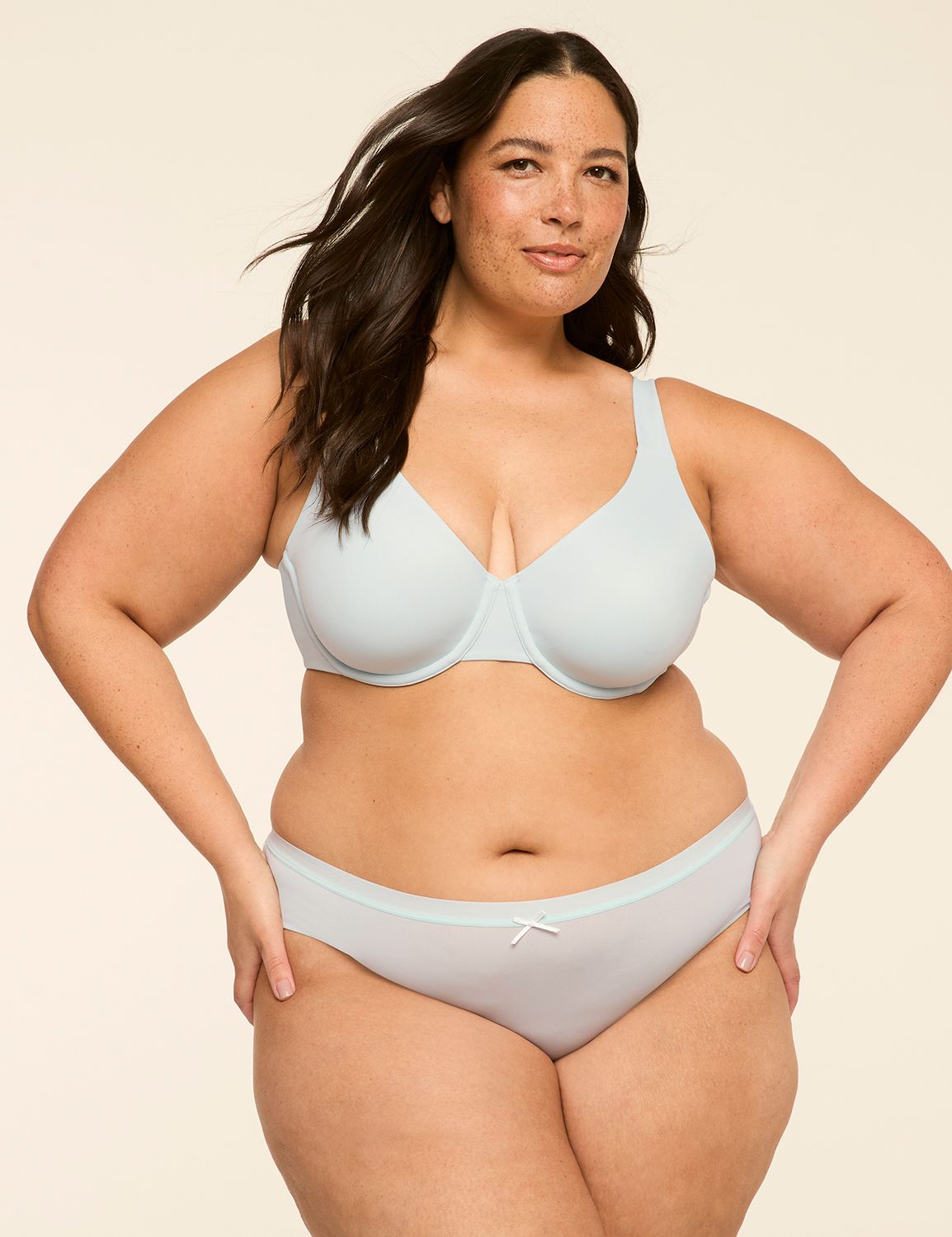 Smart Lift Smooth Unlined Full Cove Product Image 4