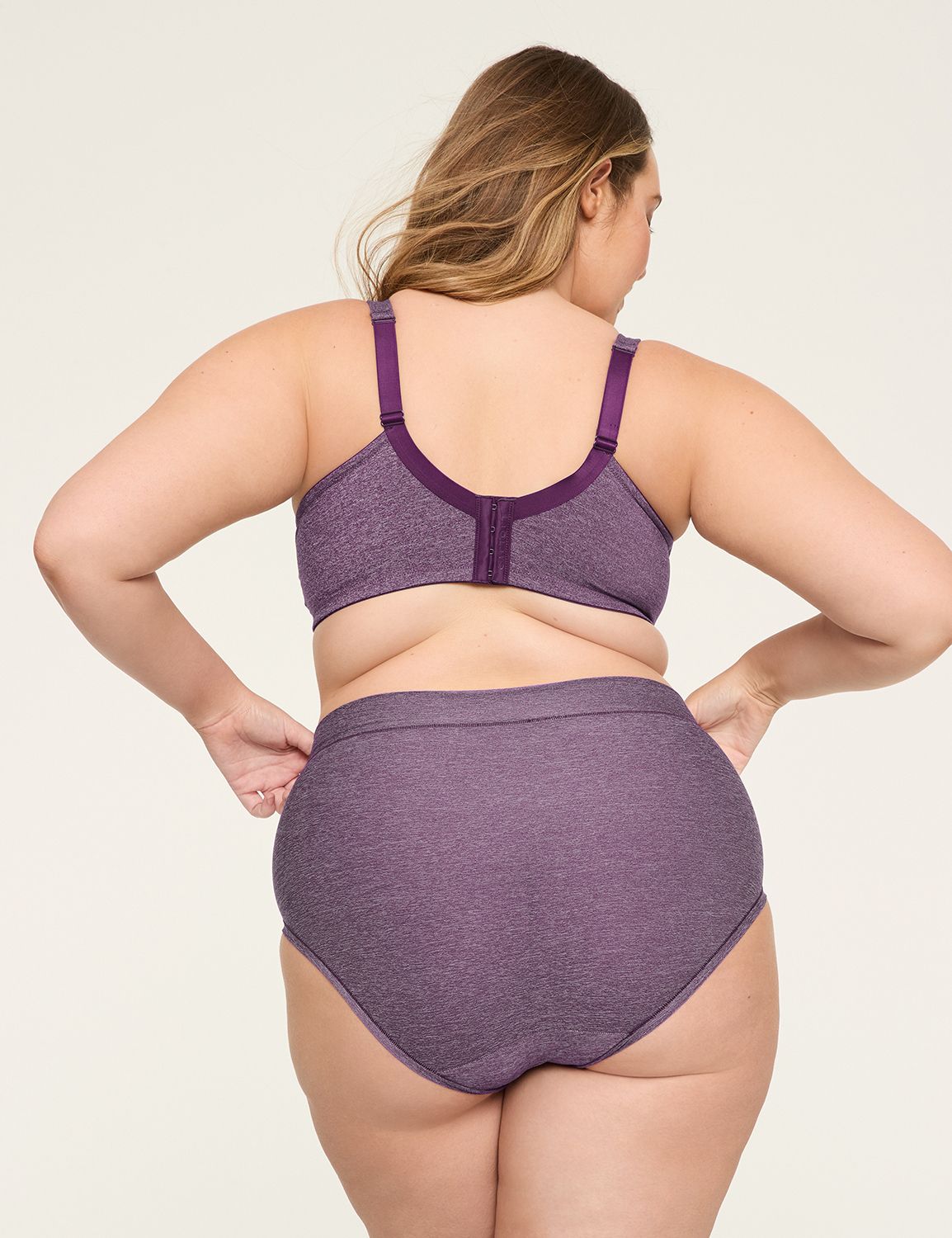 Smart Lift Smooth Unlined Full Cove Product Image 2
