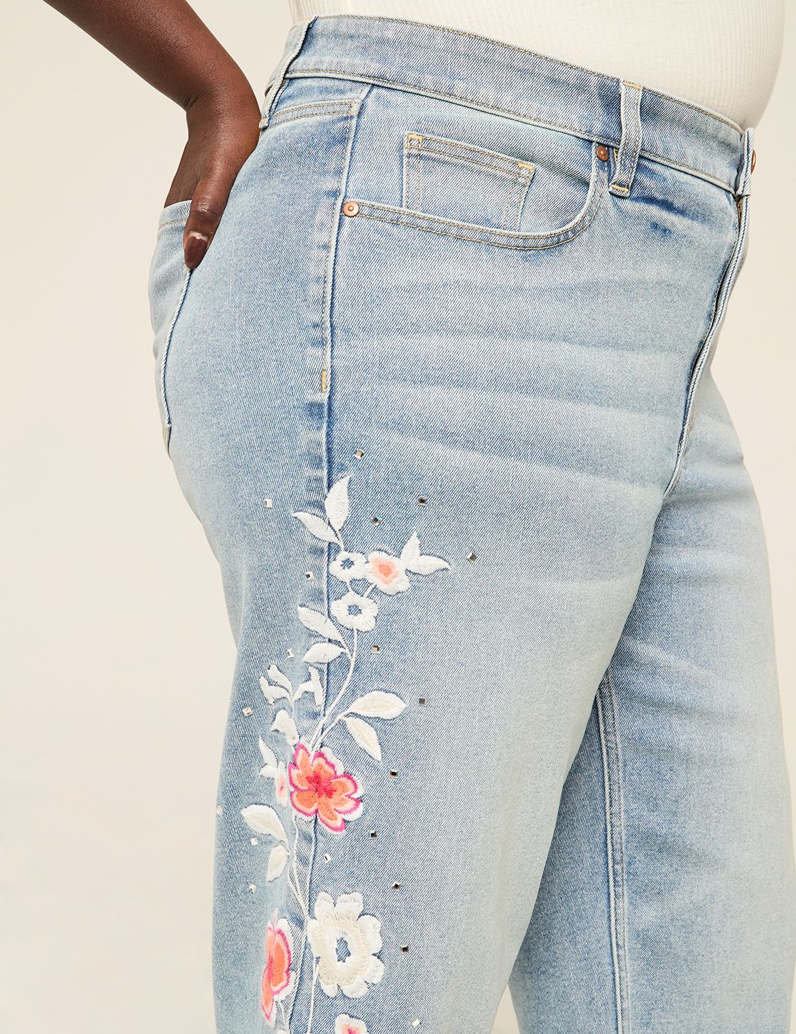 MID RISE SIGNATURE STRAIGHT CROP - Product Image 4
