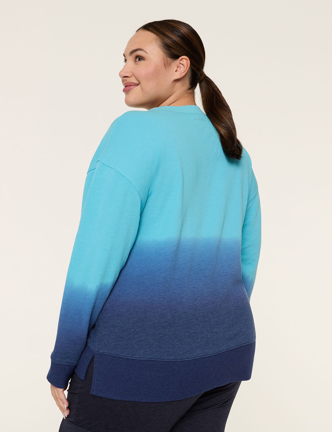 LIVI Long Sleeve V Neckline French Product Image 2