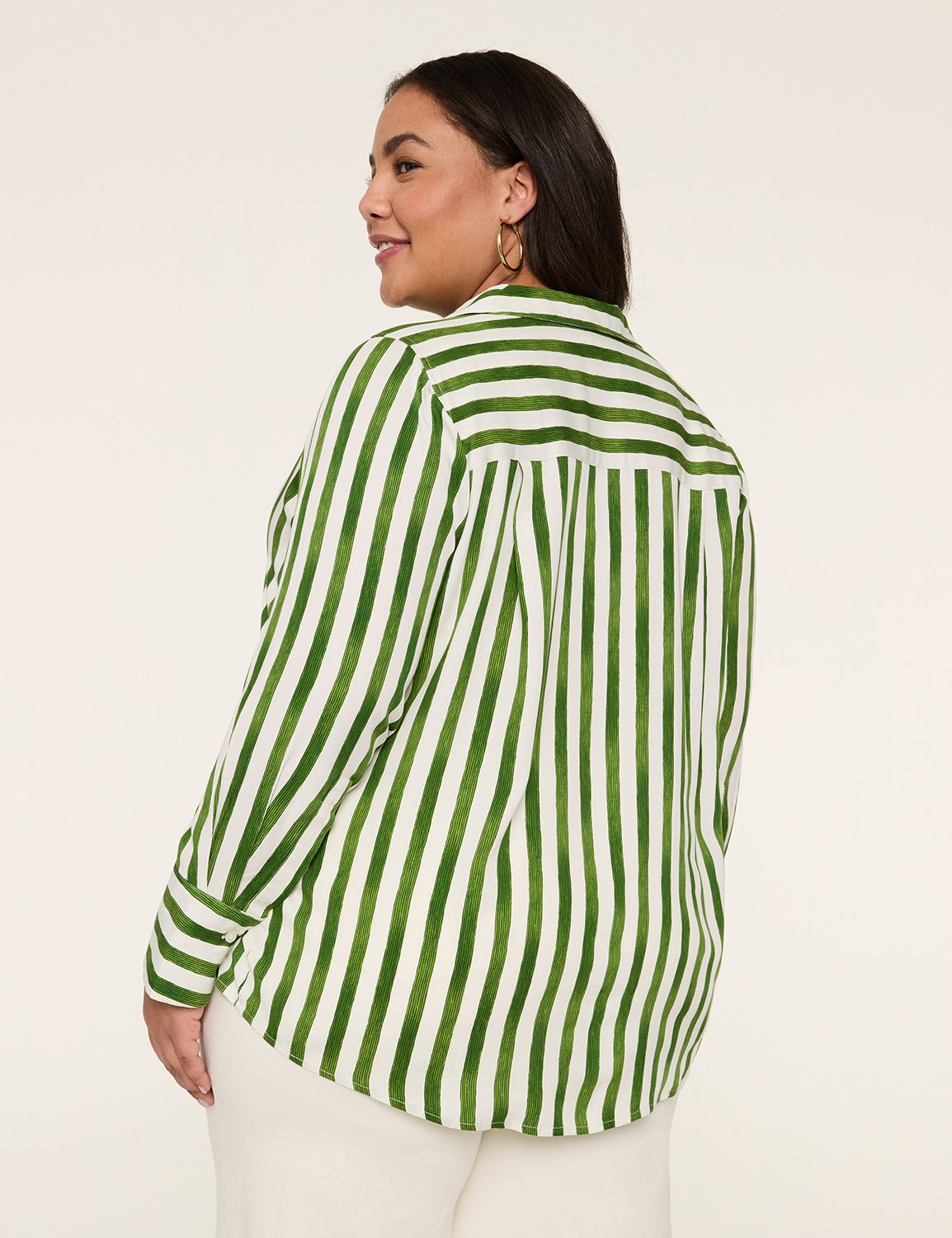 V-Neck Popover w/ Collar (Liverpool) main image 1