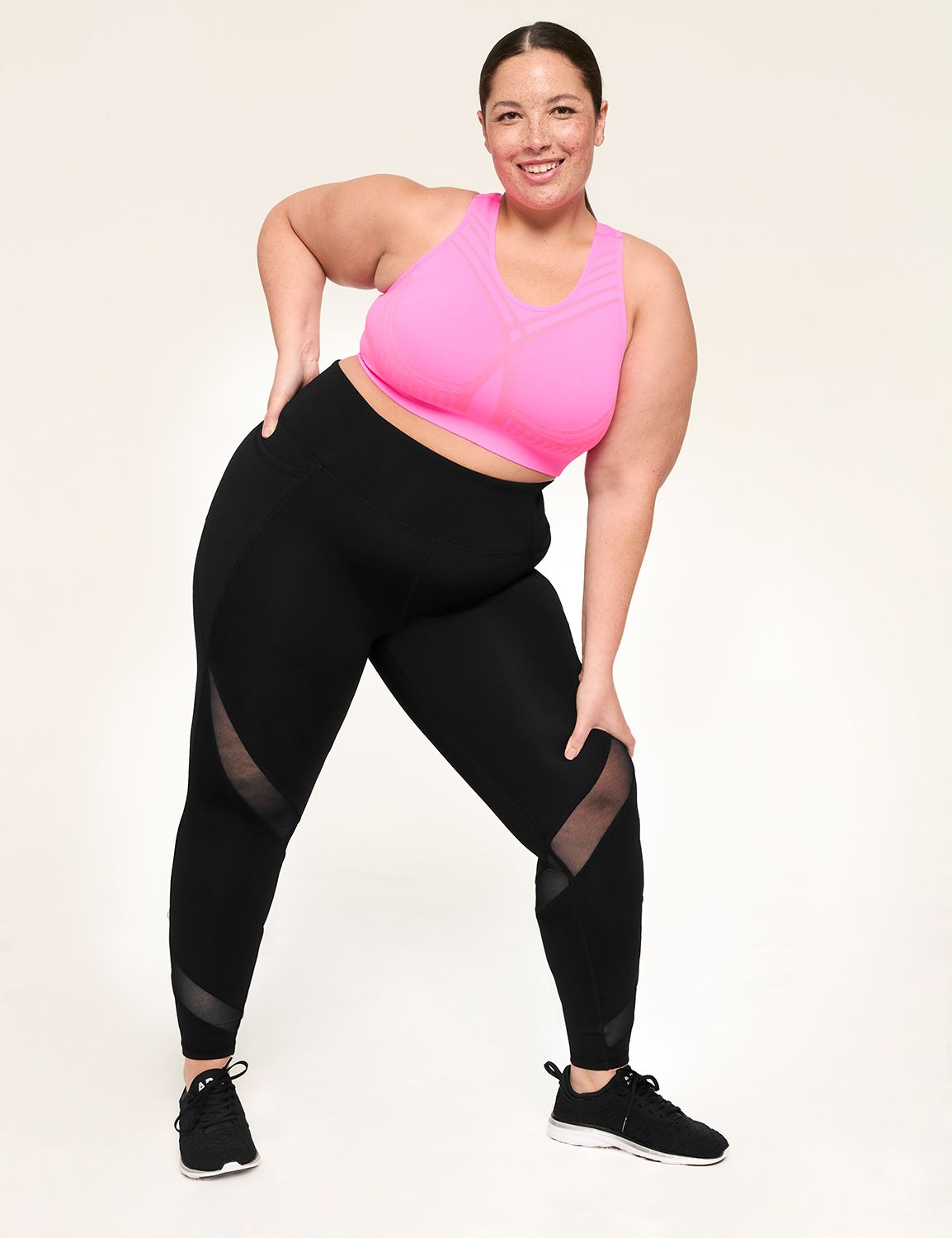 LIVI High Rise Wicking 7/8 Legging Product Image 3