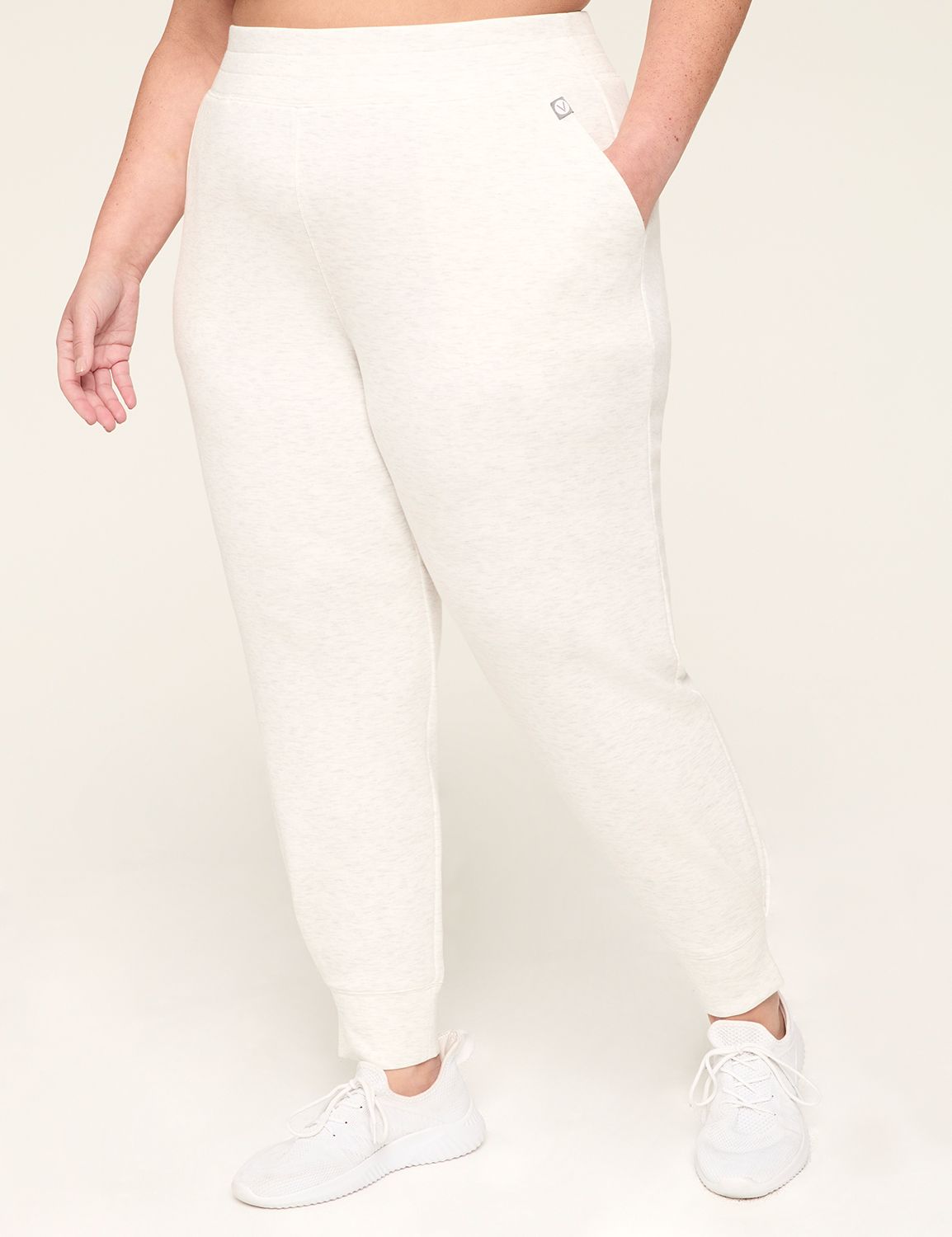 LIVI Journey Pleat-Detail Jogger