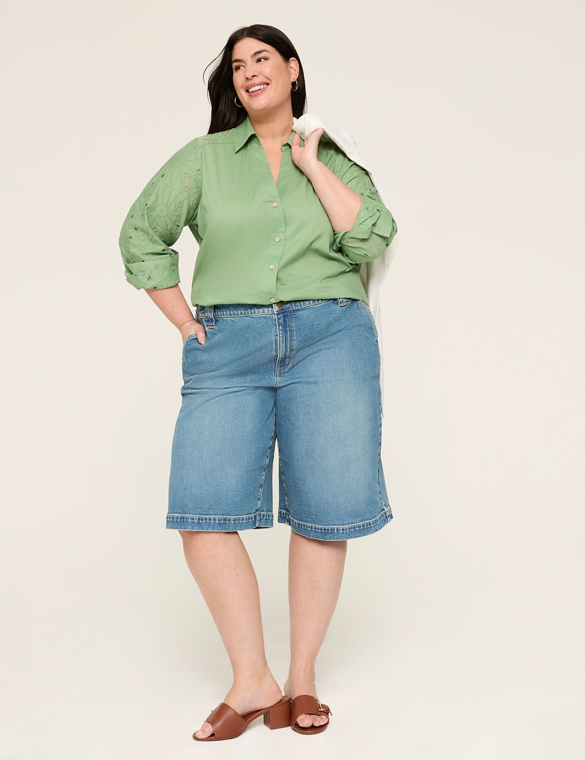 Relaxed Long Sleeve Button Down Col Product Image 3