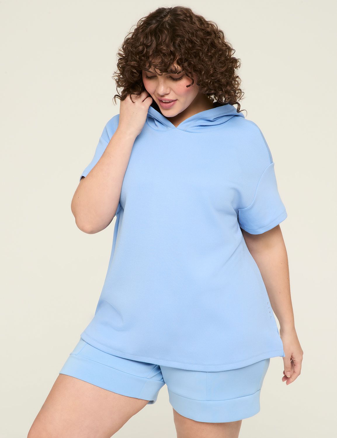 LIVI Short Sleeve Hooded Journey Ri Product Image 1