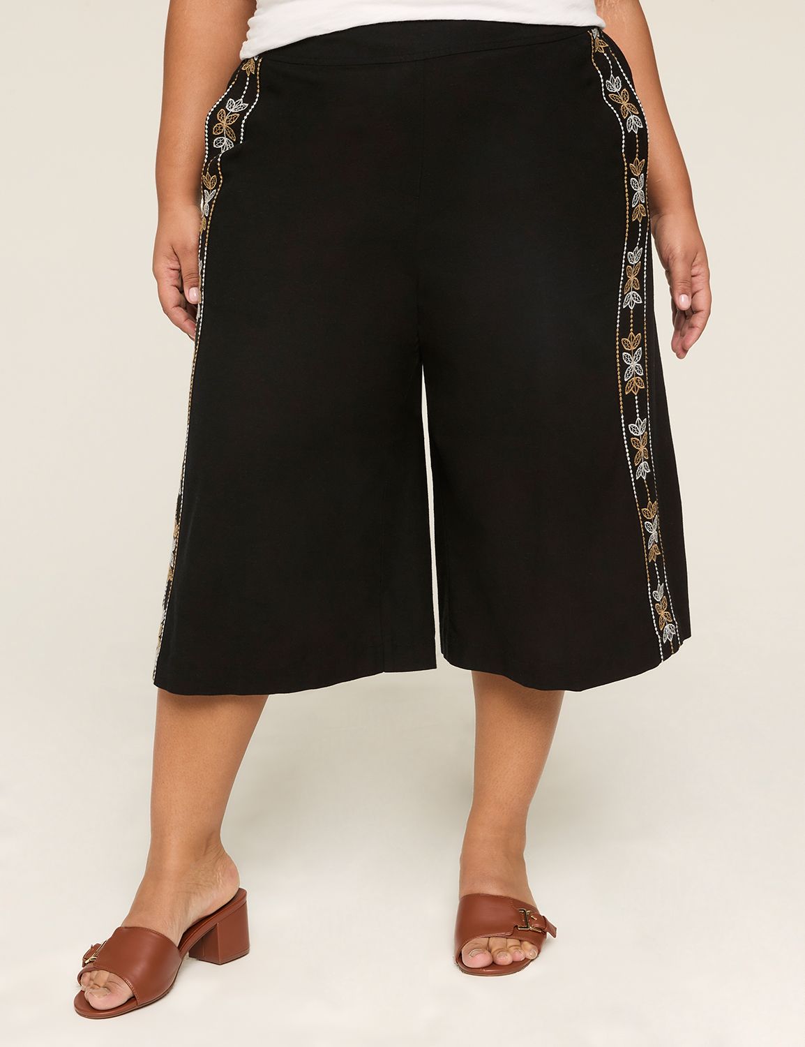 PULLON RELAXED CULOTTE  WITH EMBROI Product Image 1