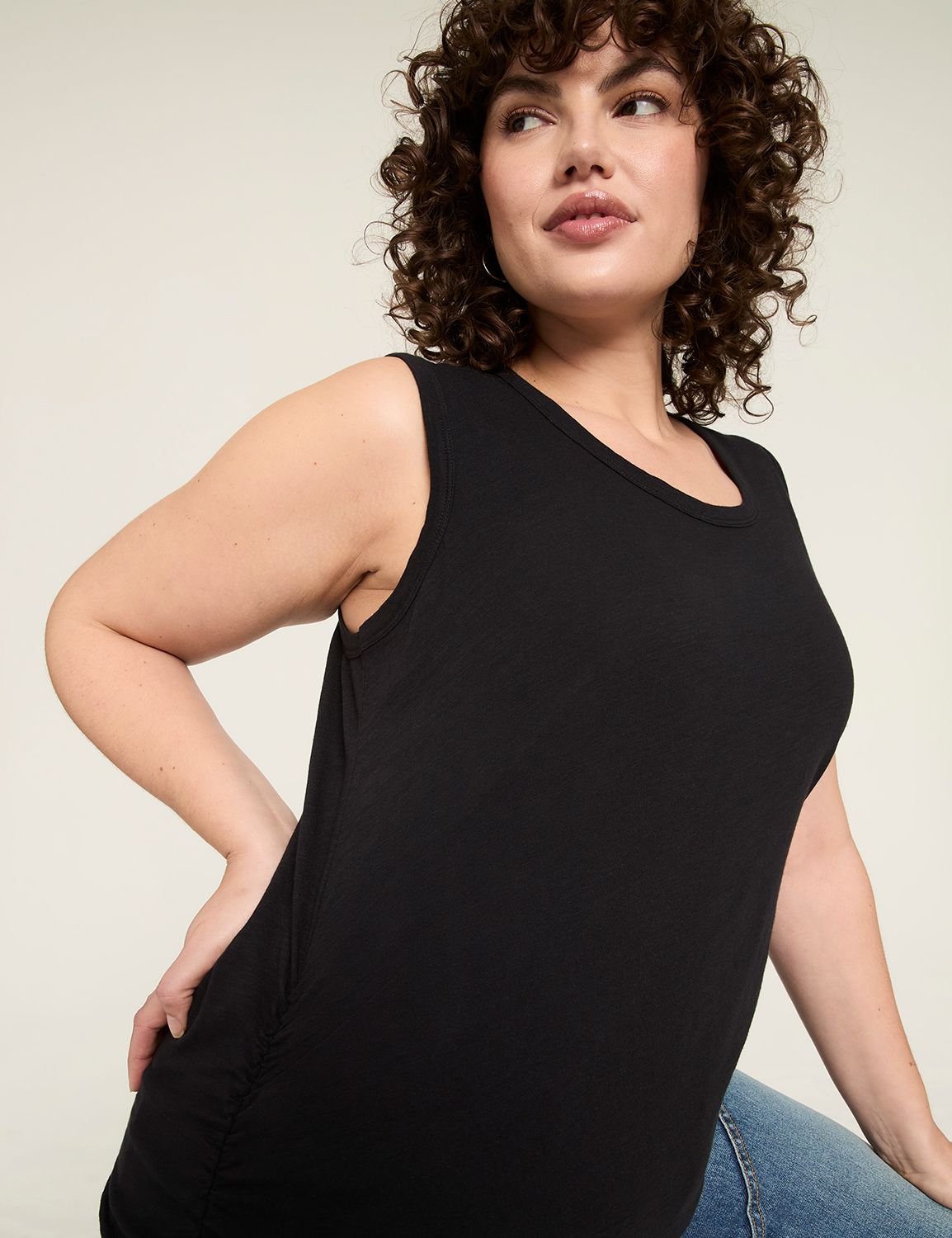 Casual Scoop Neck Side Ruched Tank Product Image 4