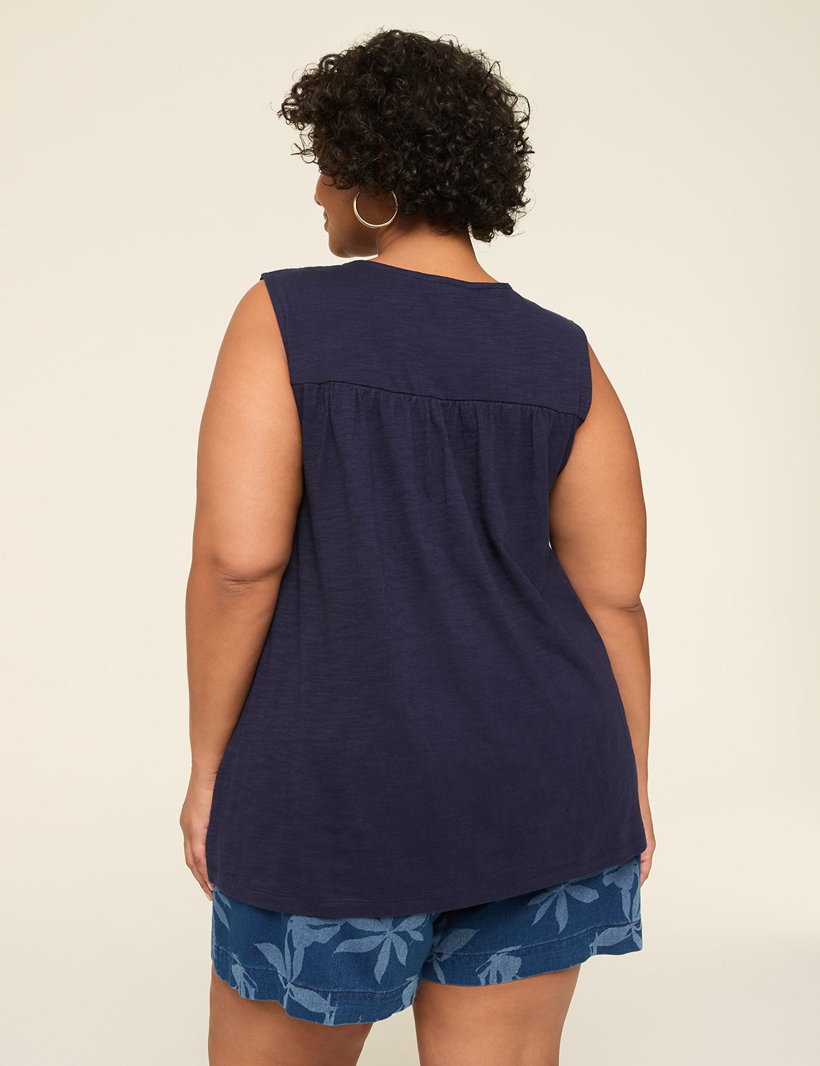 Sleeveless Crochet Yoke Top S 11454 Product Image 2