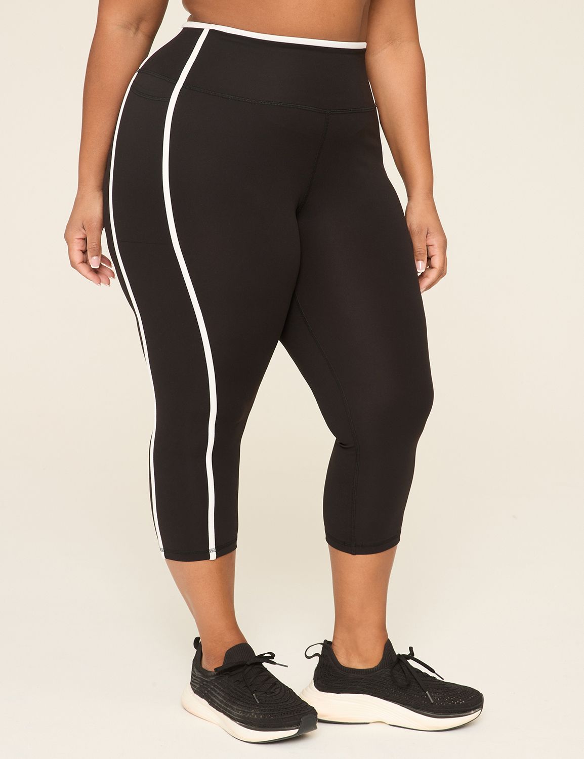 LIVI High-Rise LIVI Soft Capri Legging