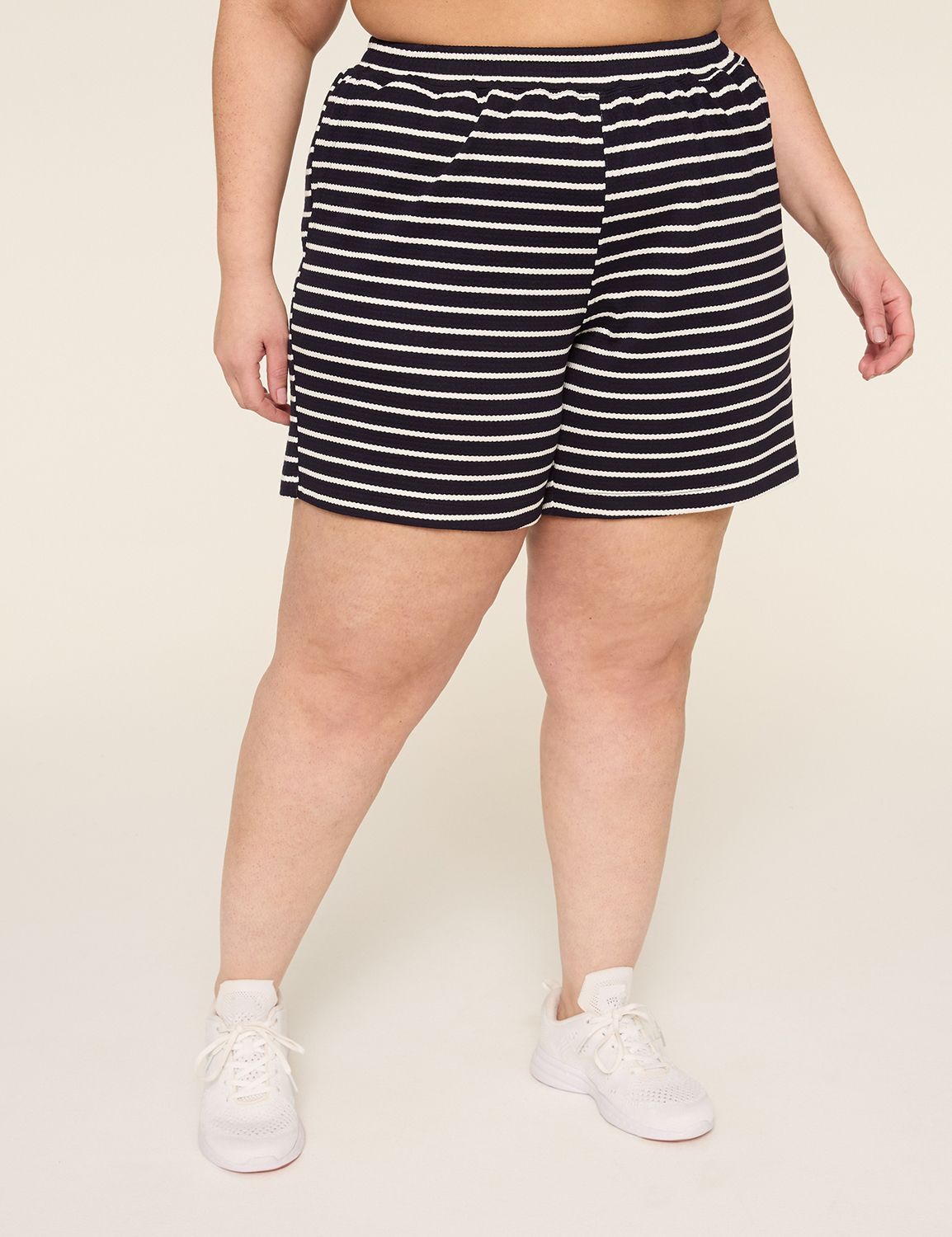 SHIRRED WAIST SHORT LIV A LITTLE