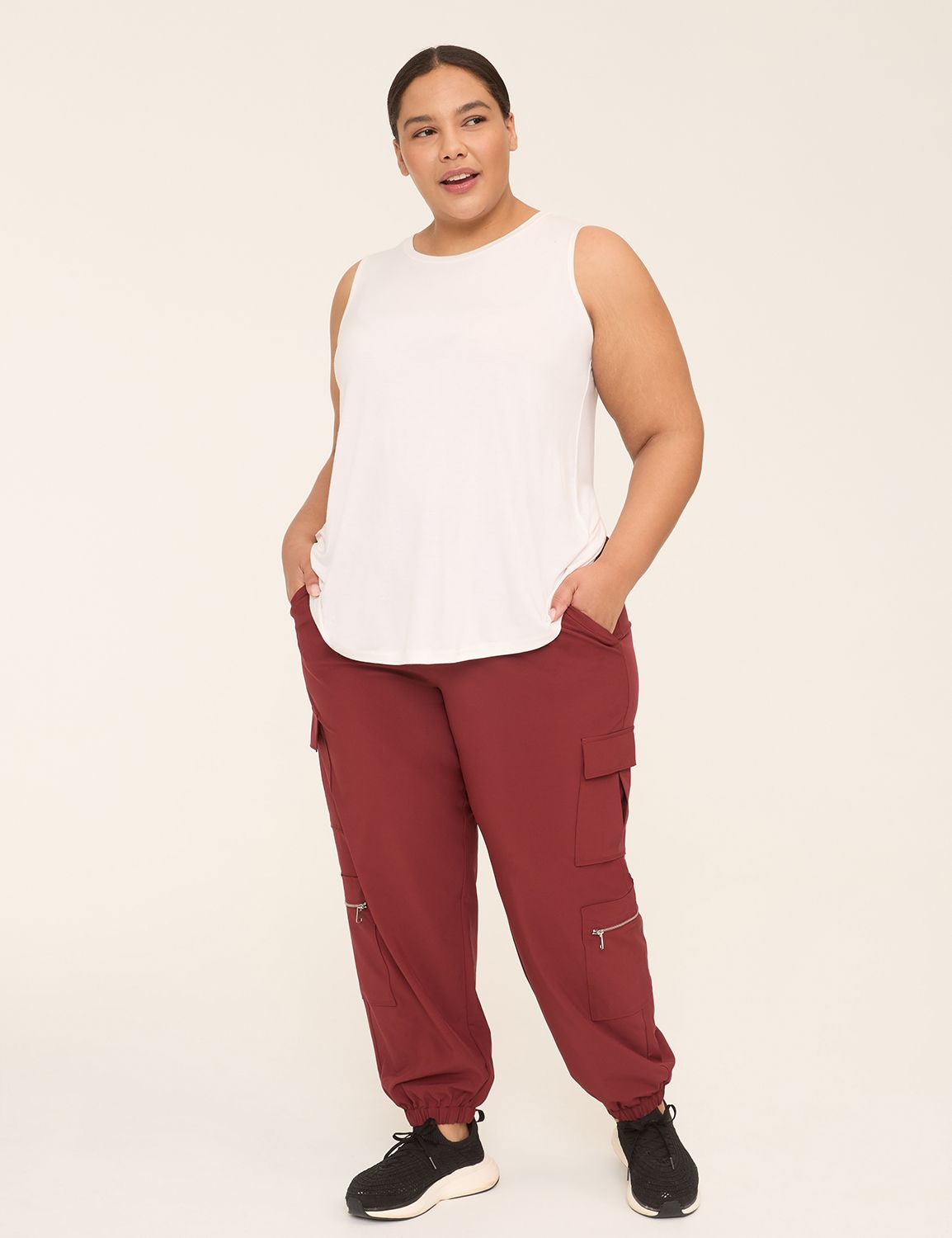 LIVI Mid Rise Stretch Woven Ankle L Product Image 3