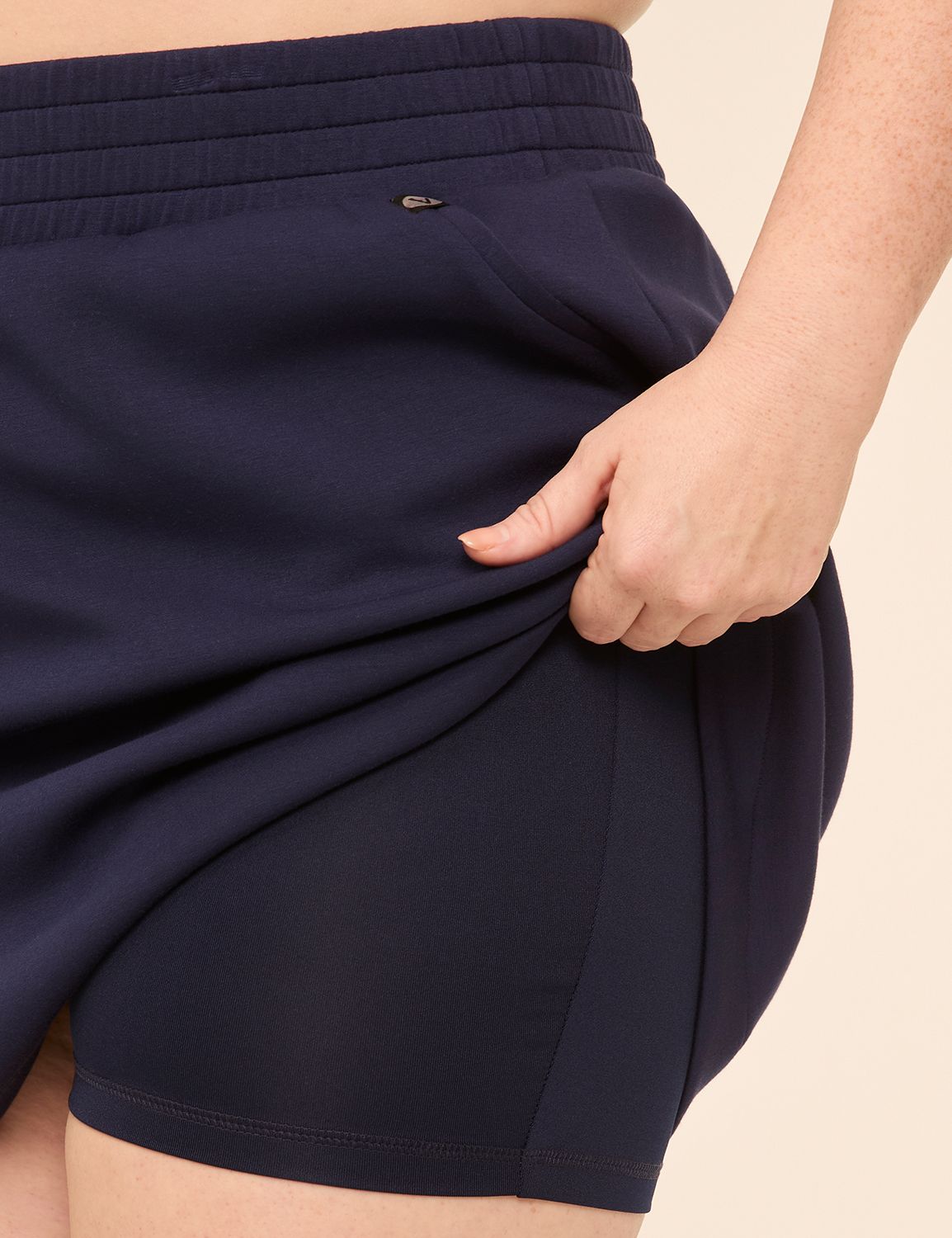 LIVI Mid Rise Journey Skort S 11471 Product Image 4