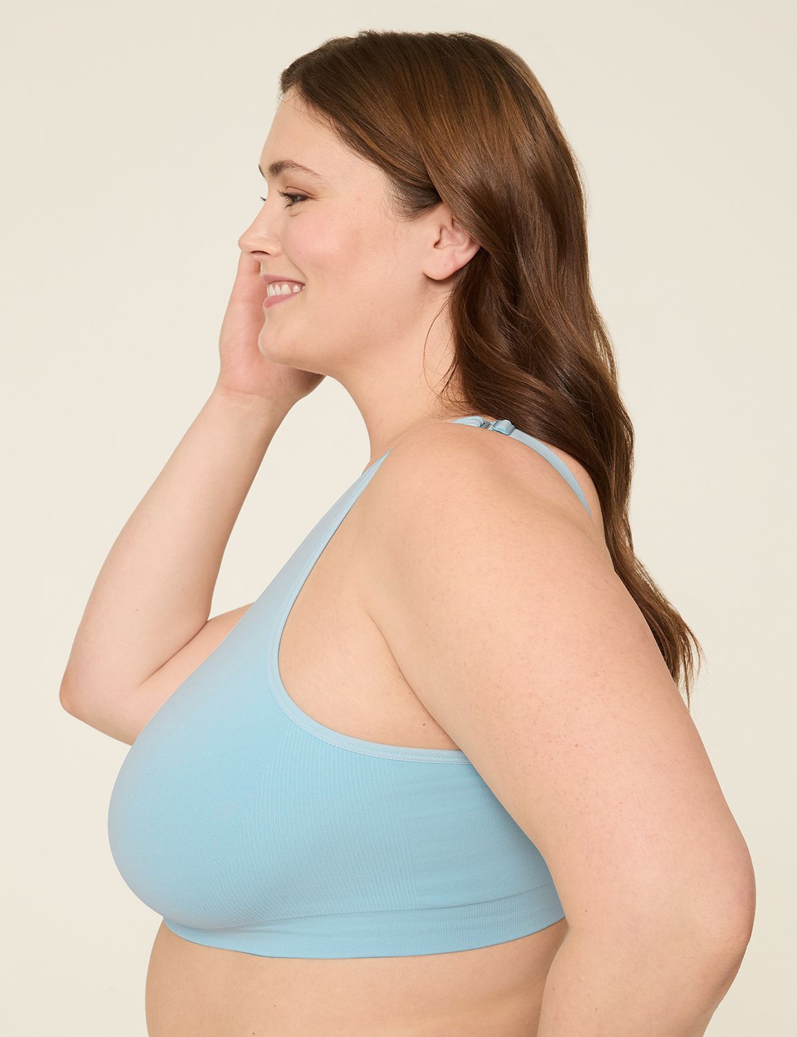 Seamless V-Neck Bralette with Lace Product Image 3
