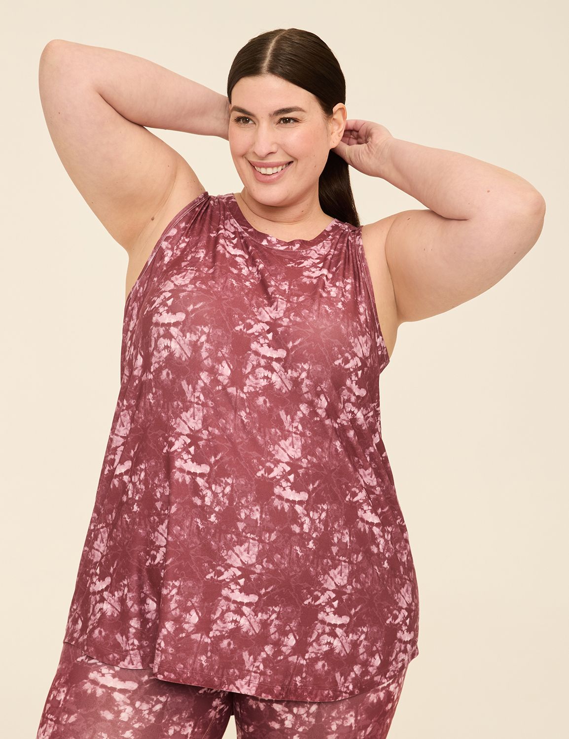 LIVI Sleeveless Crew Neckline Recyc Product Image 2
