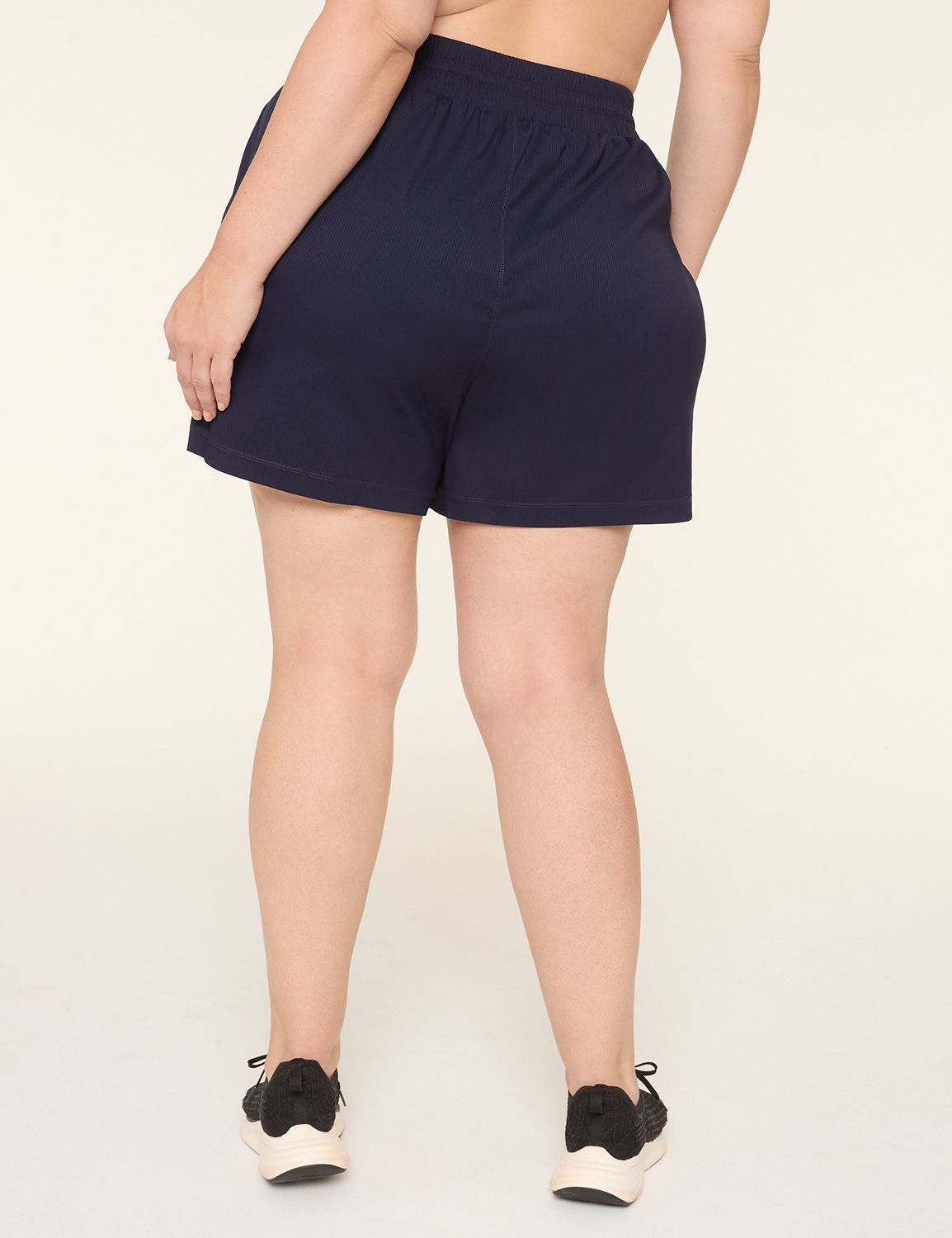 LIVI Stretch Woven Short