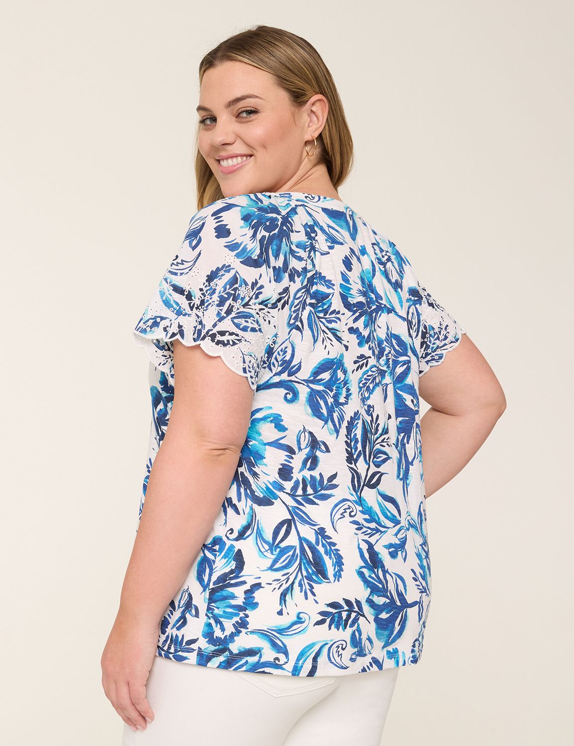 Short Sleeve Placed Eyelet V Neck T Product Image 2