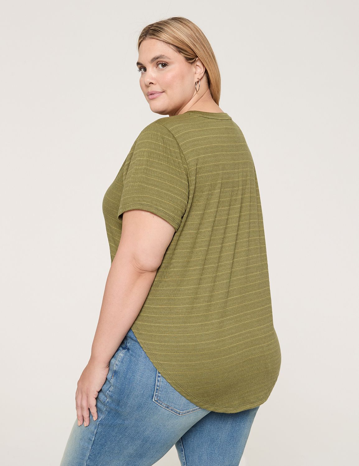Swing Crew-Neck Textured Top