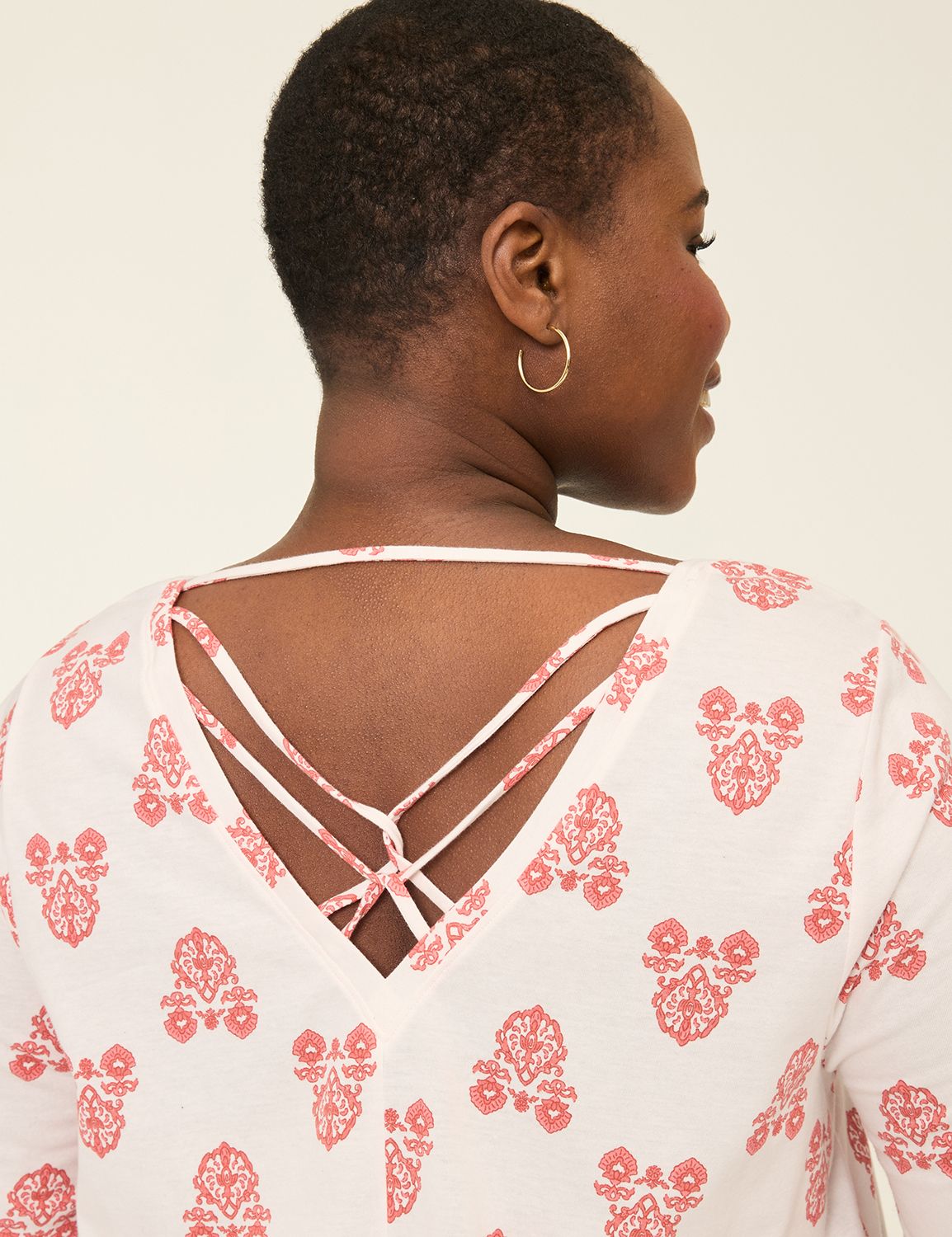 Casual NEW Strappy Back Swing Tee S Product Image 4