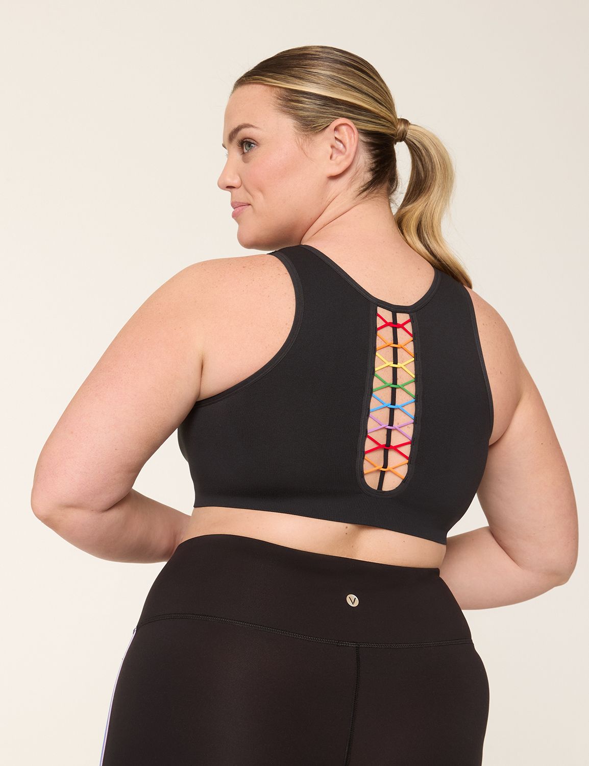 LIVI Seamless Low Impact High Neck Product Image 1