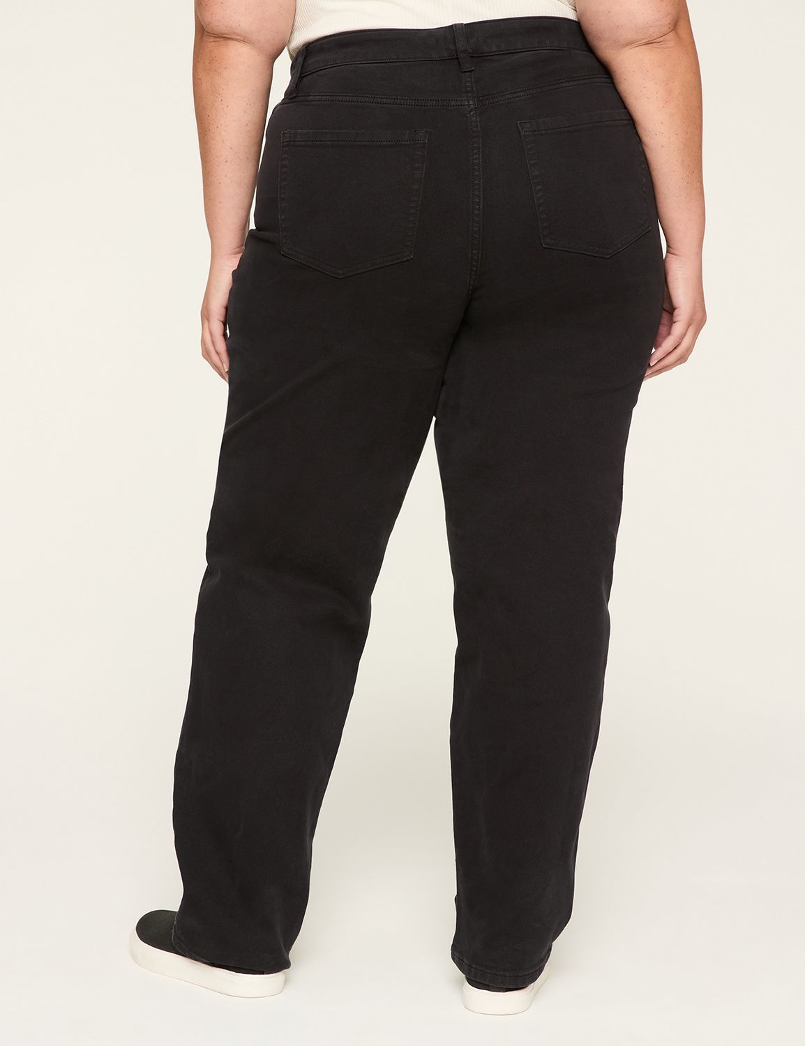 Relaxed Straight Patch-Pocket High-Rise Jean