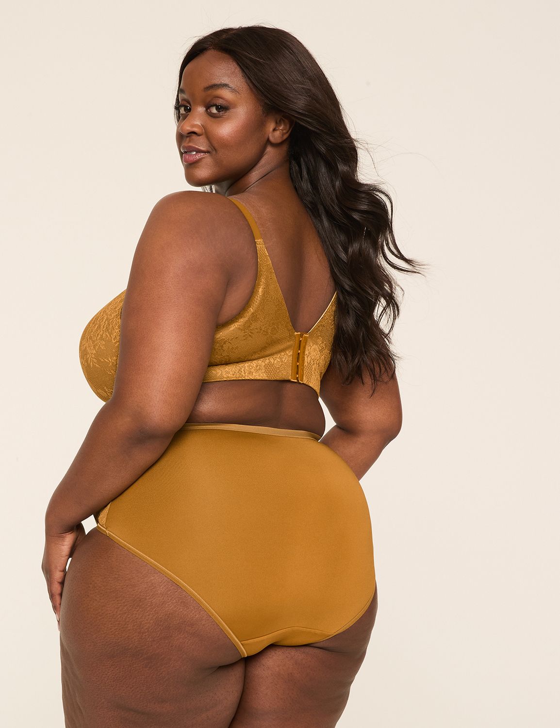 Invisible Lace Backsmoother Lightly Lined No-Wire Bra