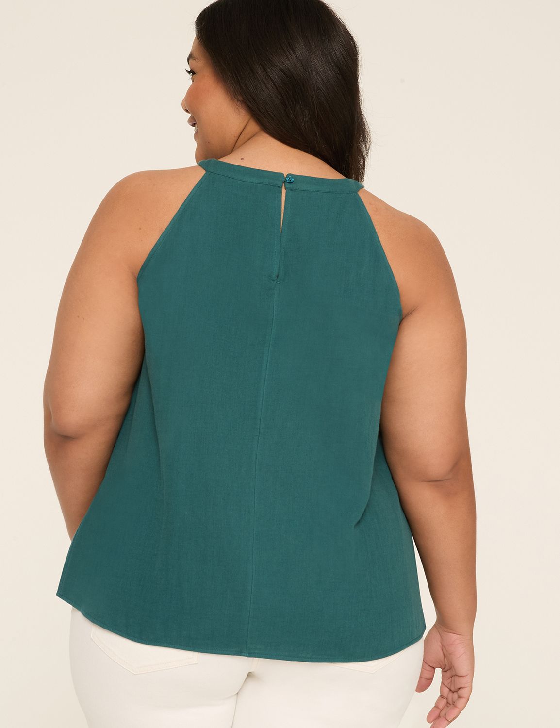 Classic Sleeveless Crochet Halter T Product Image 2