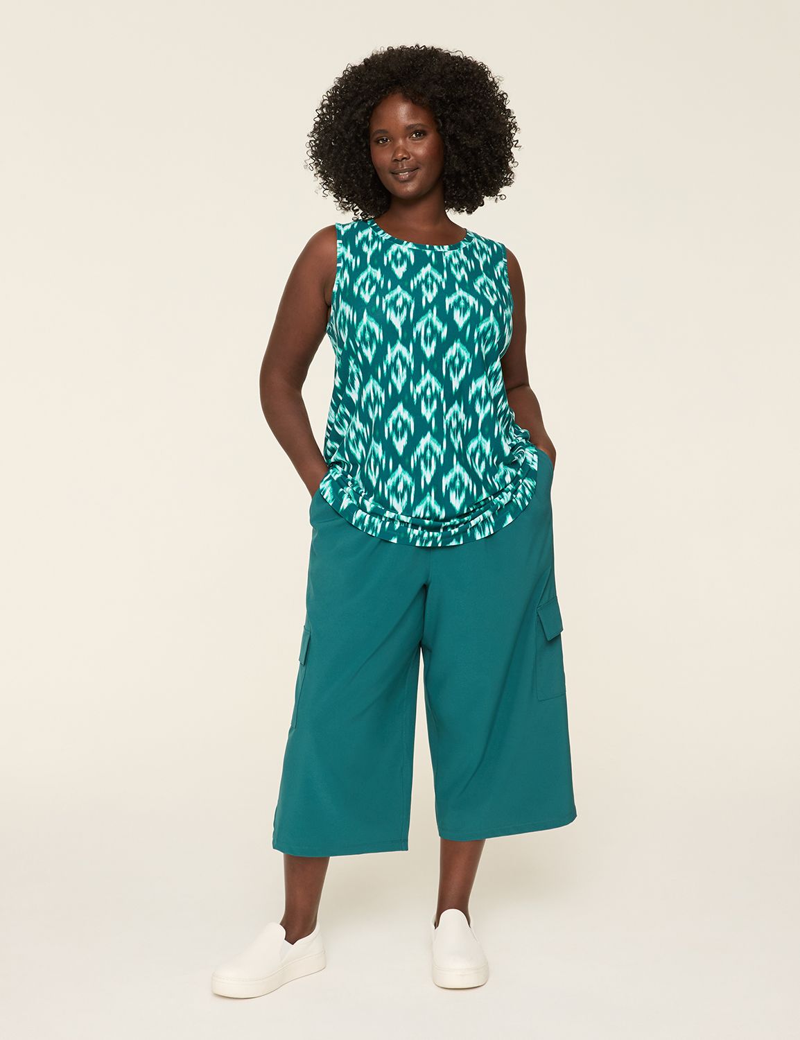 LIVI Stretch Woven Capri Cargo Pant | LaneBryant