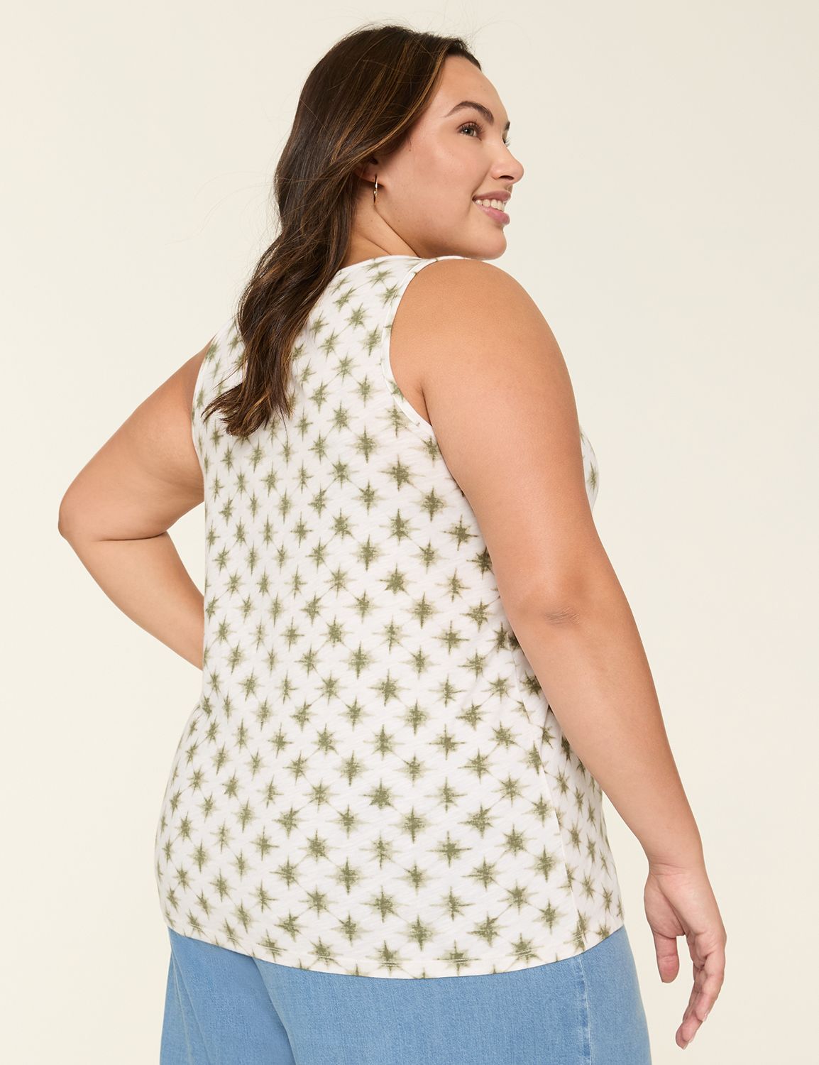 Notch-Neck Tank