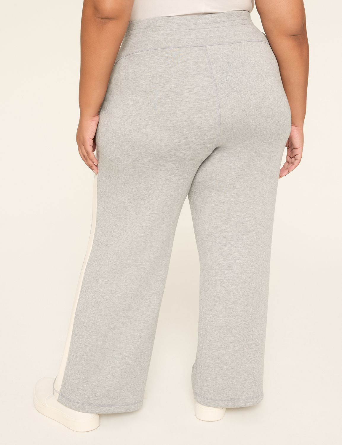 LIVI Journey Colorblock Relaxed Straight Pant