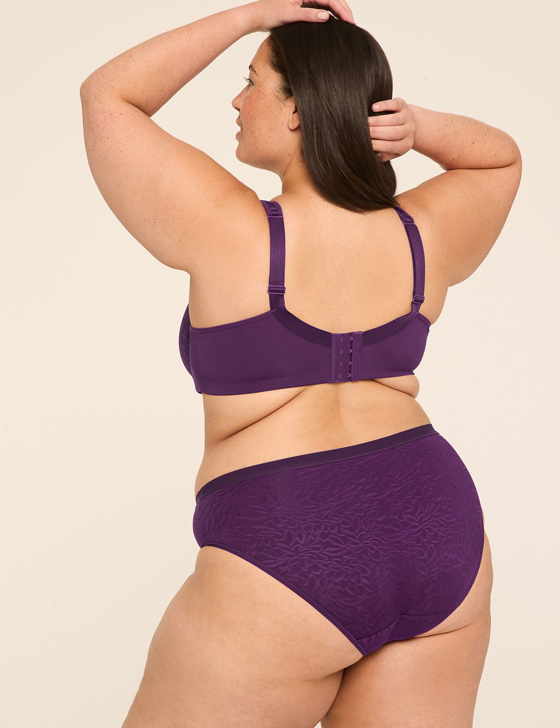 No-Show Hipster Panty With Textured Lace