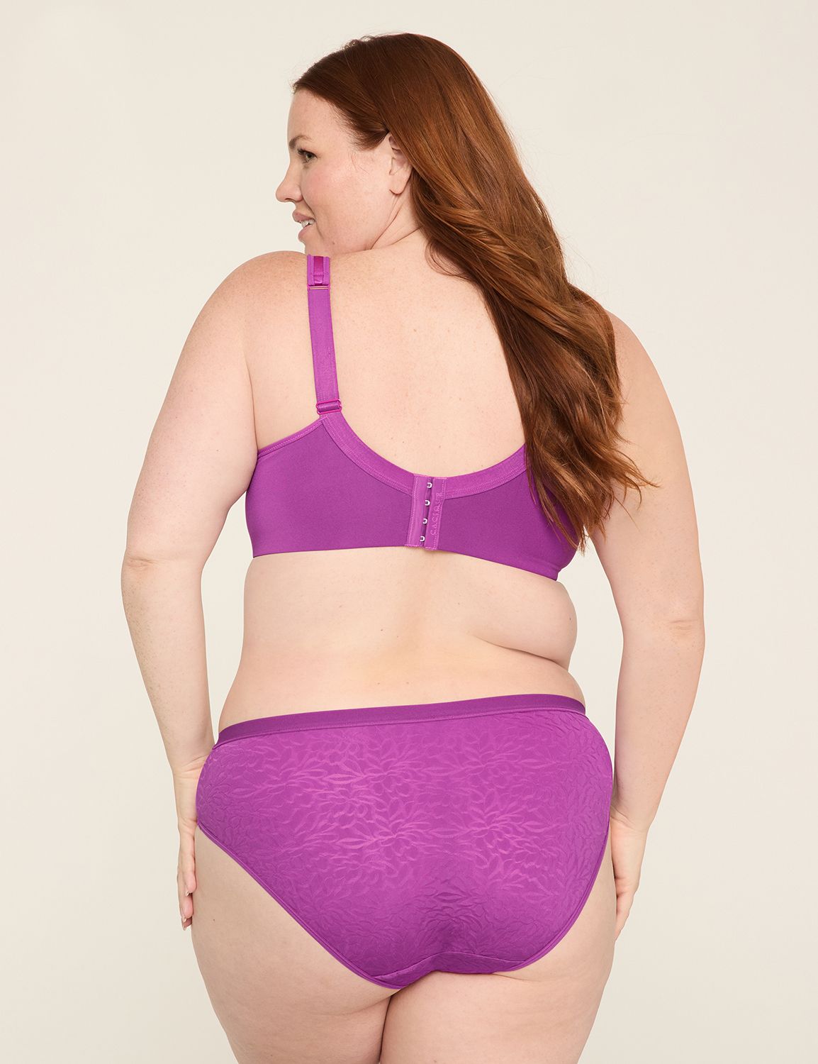 No-Show Hipster Panty With Textured Lace