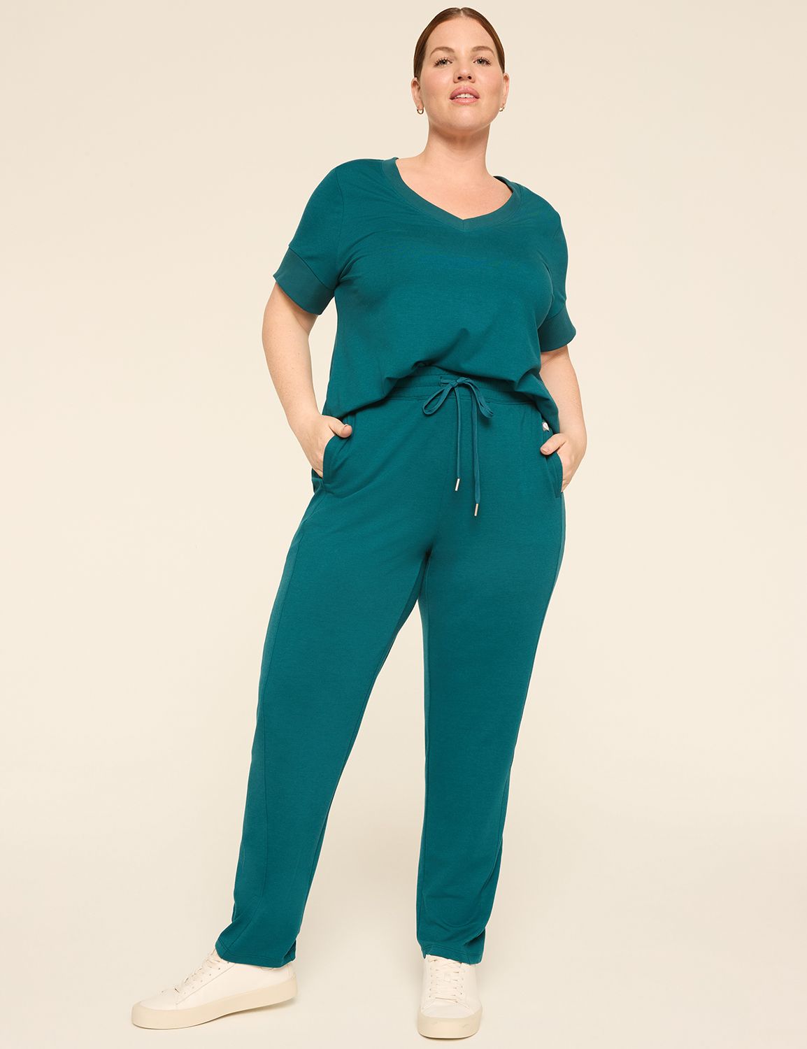 LIVI Short Sleeve V-Neckline French Product Image 3