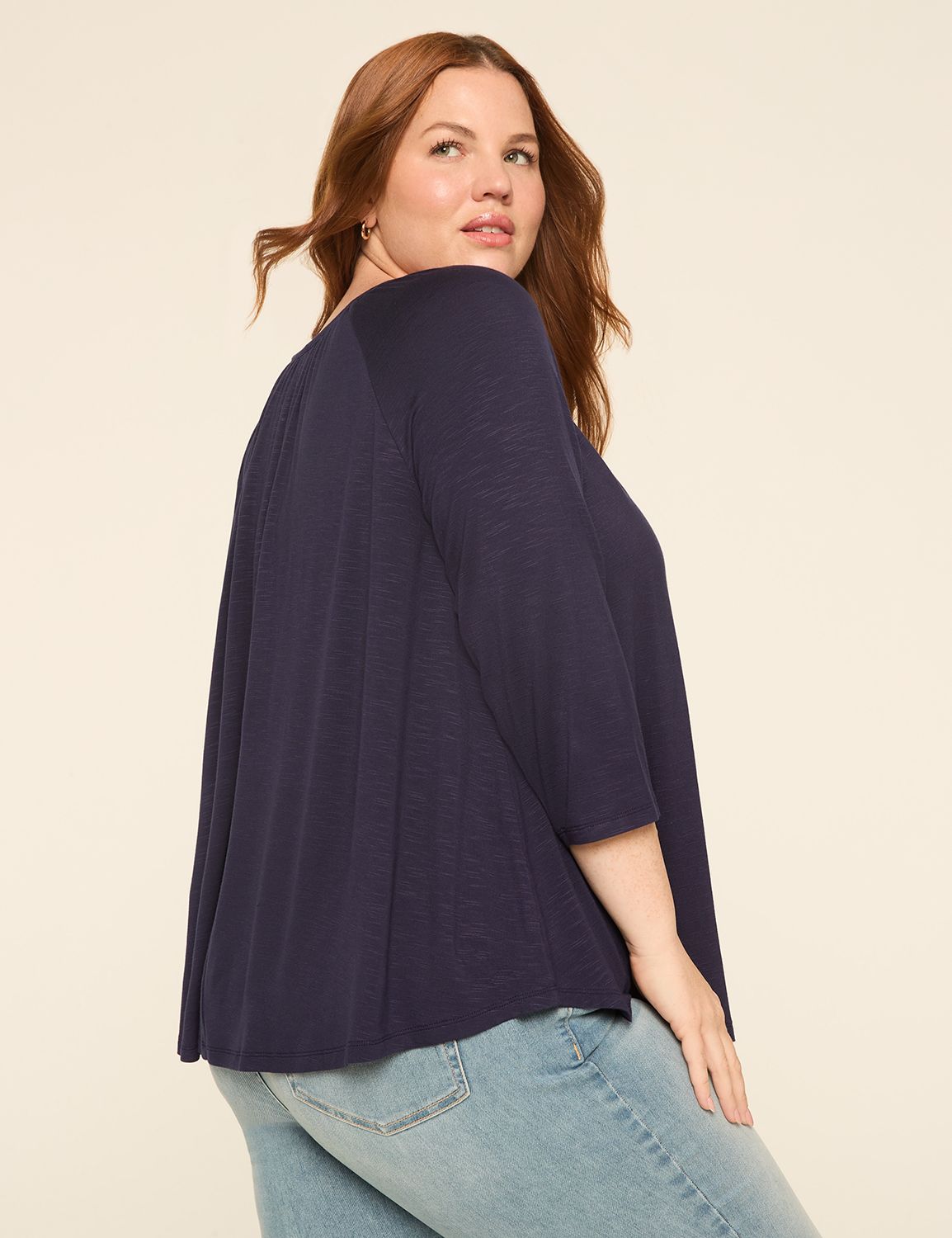 Casual 3/4 Sleeve V-Notch Swing Top Product Image 2