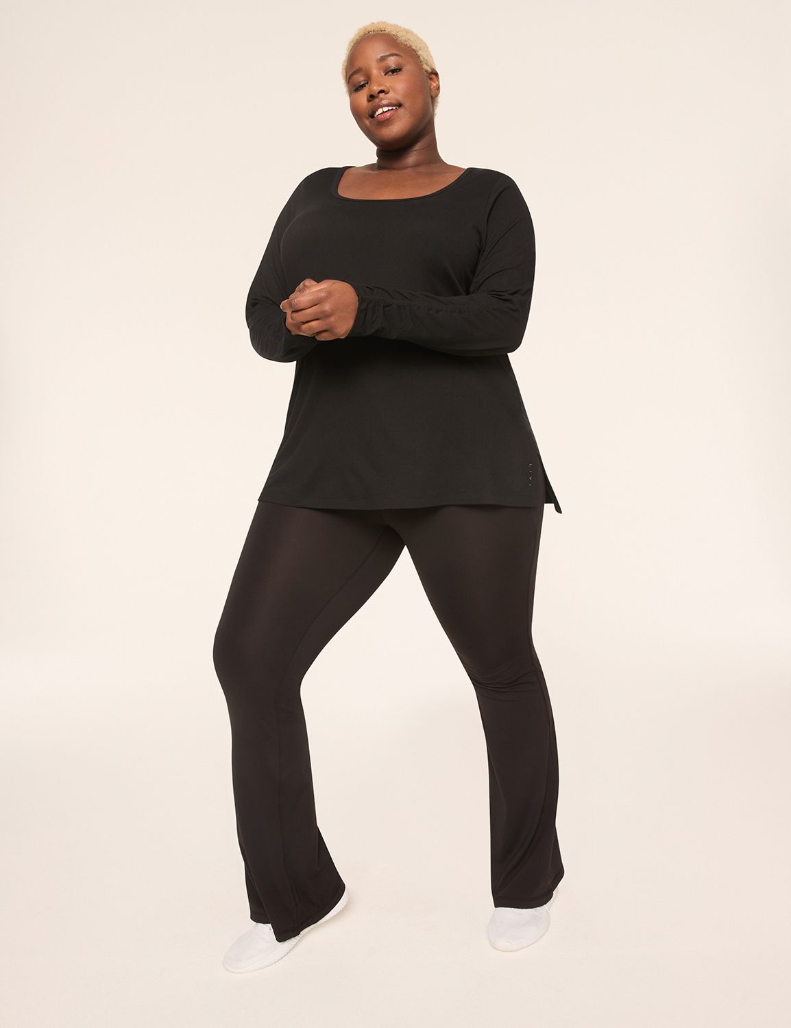 LIVI Long Sleeve Square Neckline Ru Product Image 3