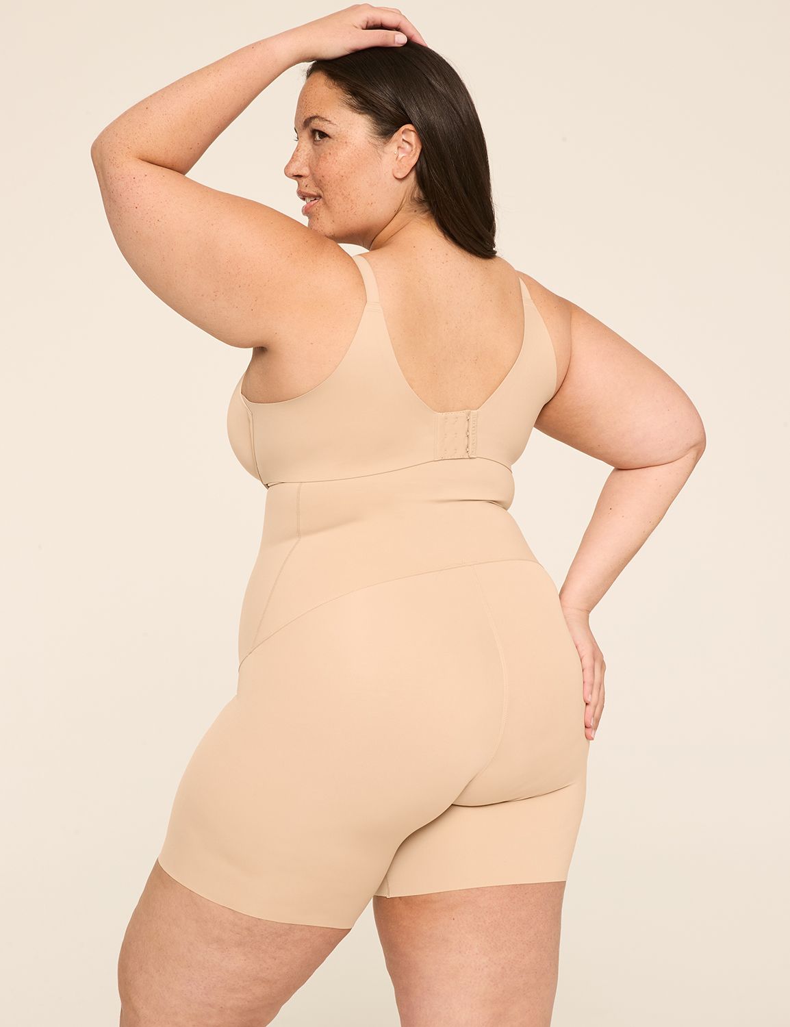 Level 2 Totally Smooth Ultra High-Waist Short