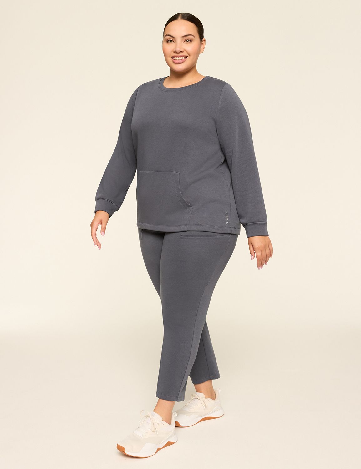 LIVI Long Sleeve Crew Neckline Fren Product Image 3