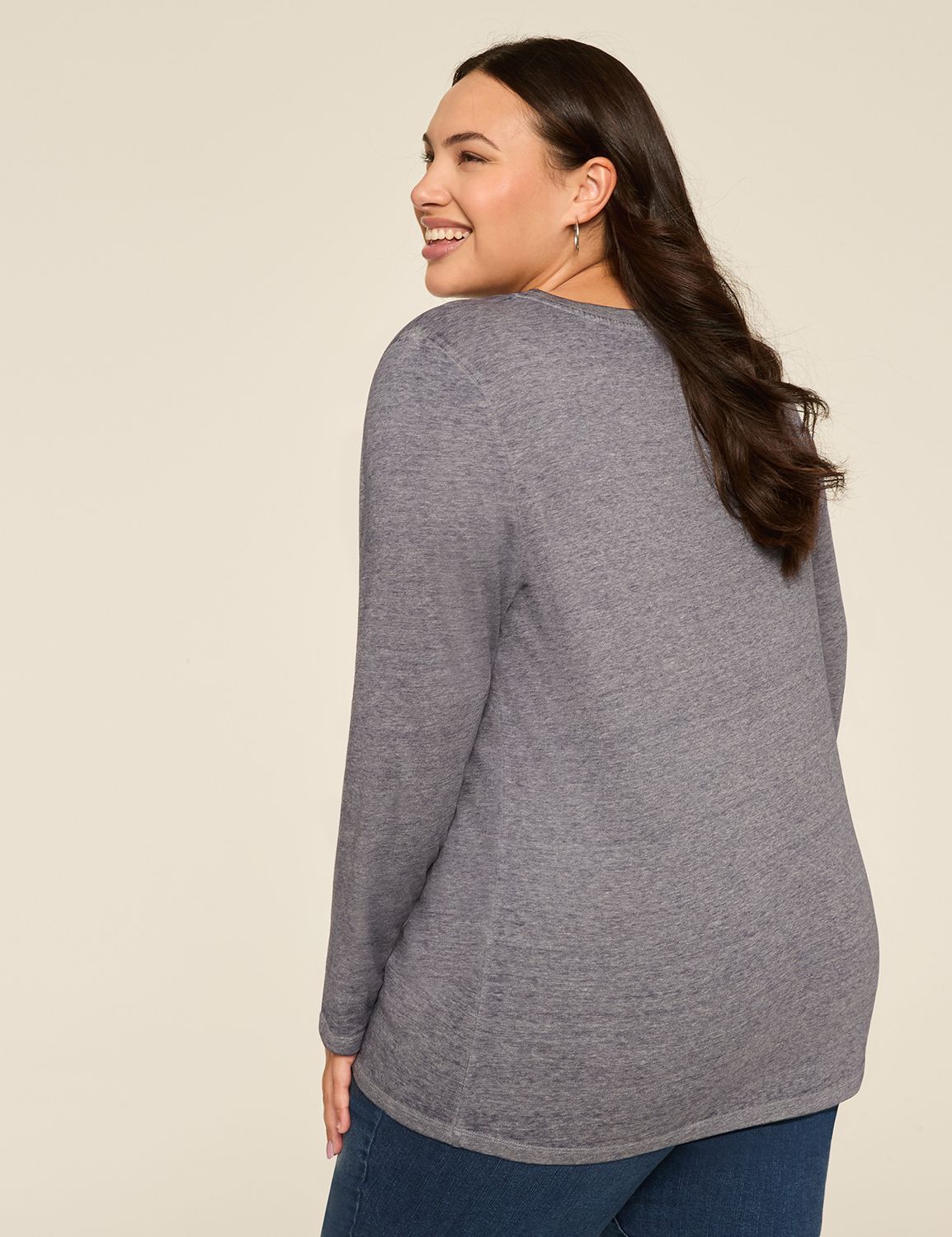 Long Sleeve Crew Neck Graphic Tee : Product Image 2