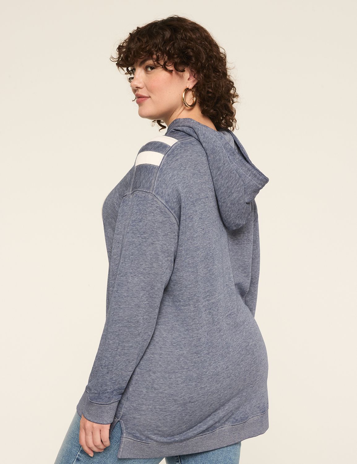 Relaxed Long Sleeve Drop Shoulder H Product Image 2