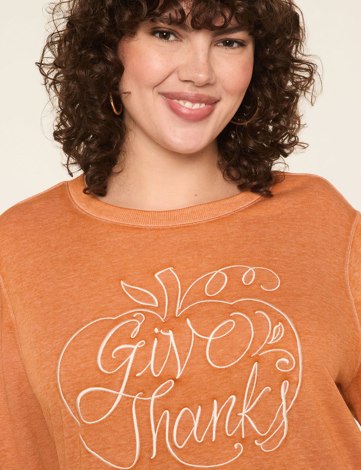 Long Sleeve Crew Neck Sweatshirt wi Product Image 4