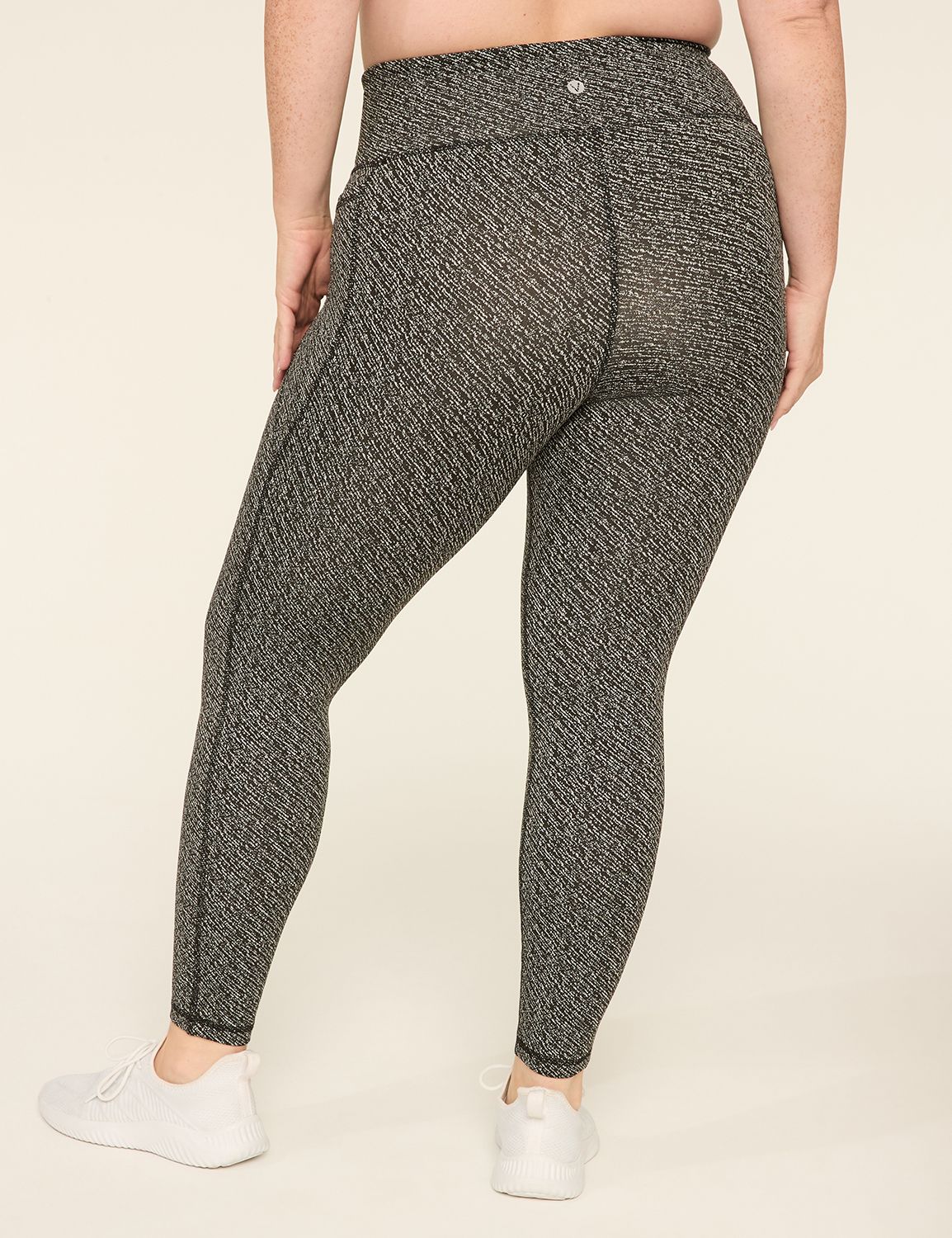 LIVI High-Rise Jacquard Knit 7/8 Legging