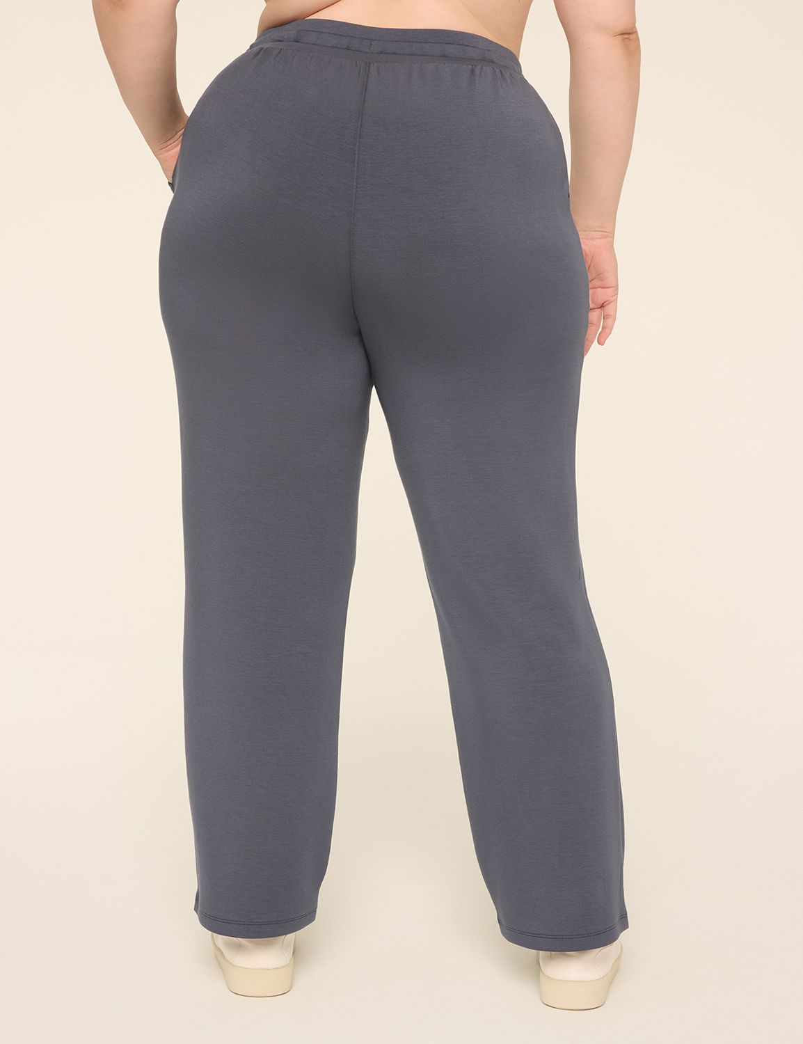 LIVI Mid Rise Journey Straight Full Product Image 2