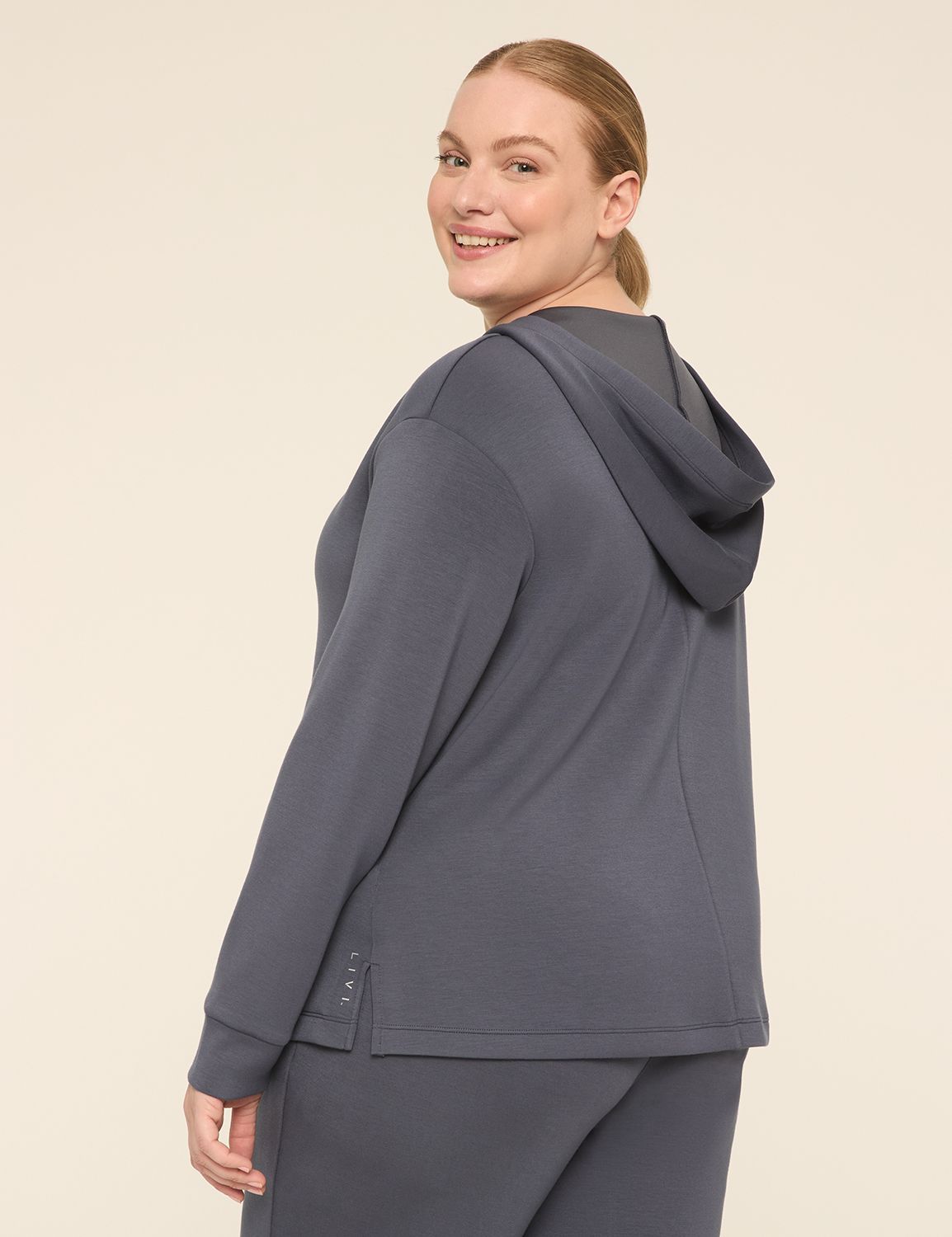 LIVI Long Sleeve Vneck Journey Hood Product Image 2