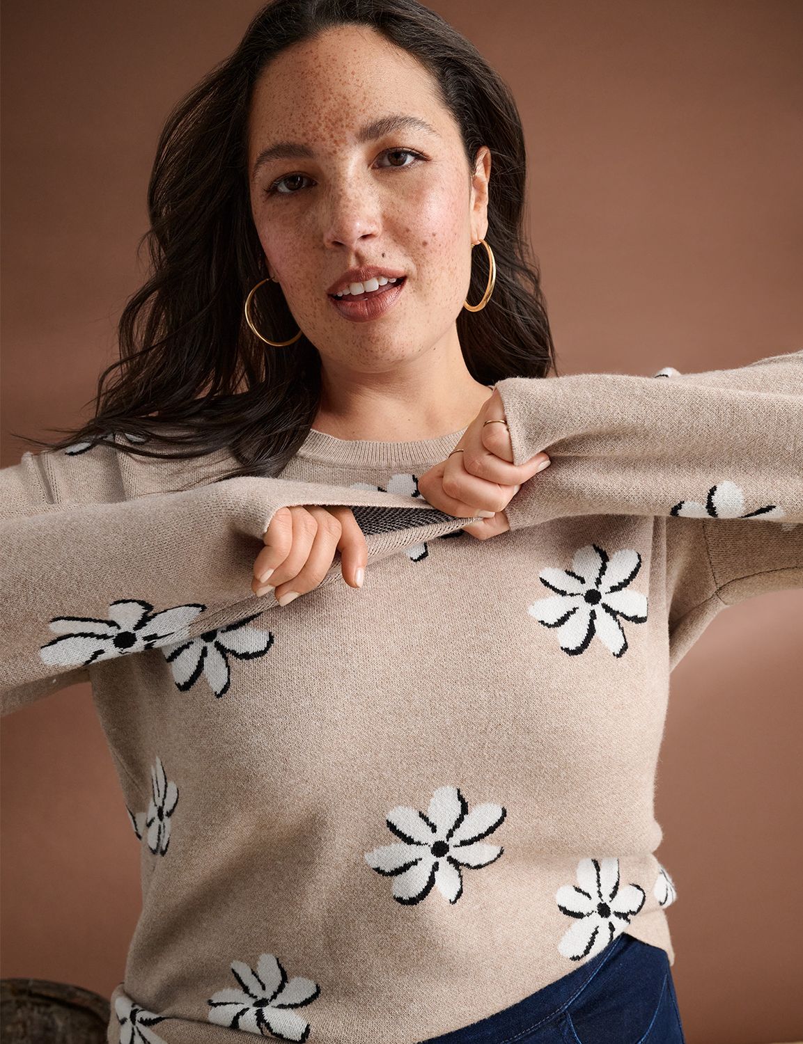 Daisy Crew-Neck Pullover Sweater | LaneBryant