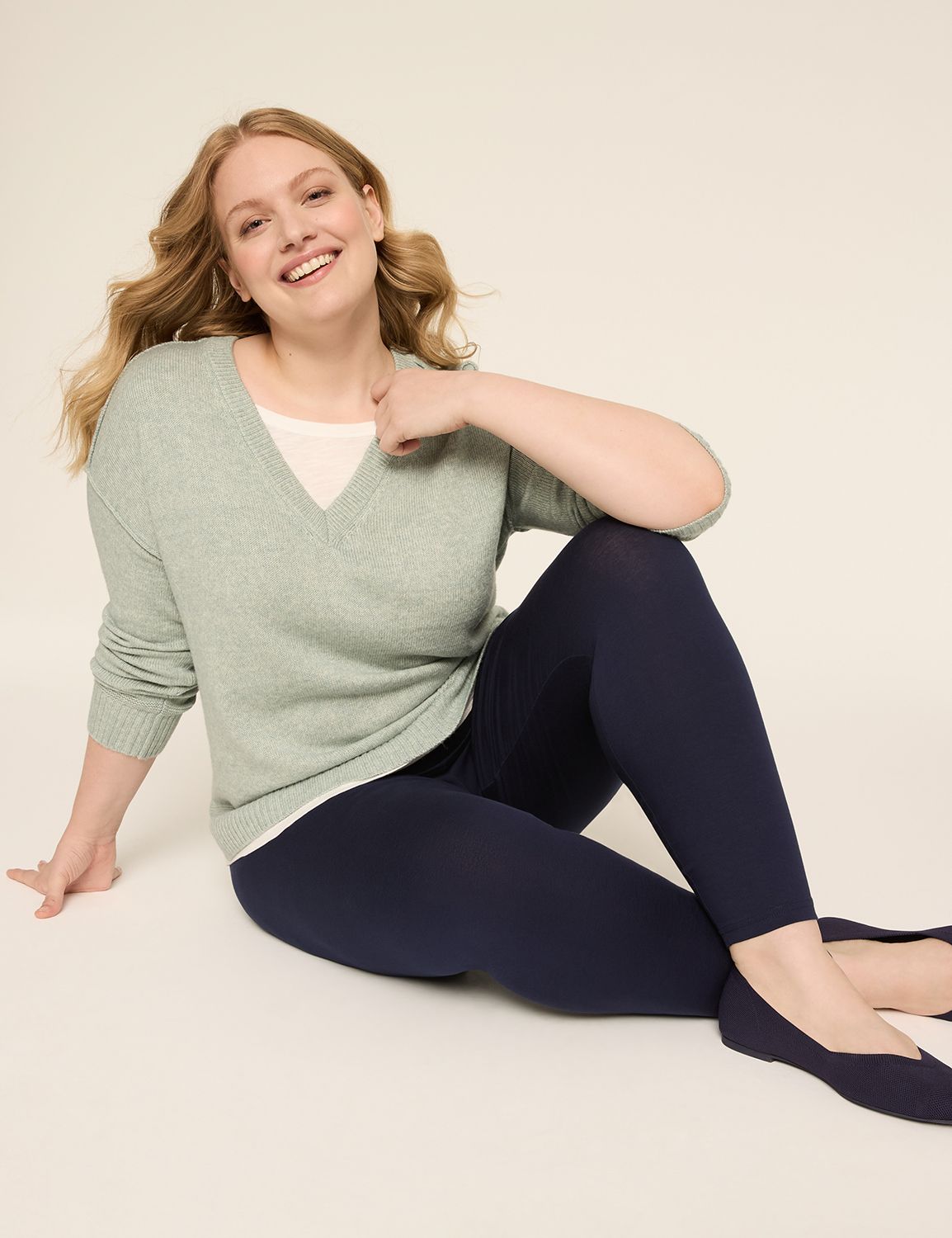 Classic Long Sleeve V-Neck Mix Medi Product Image 4