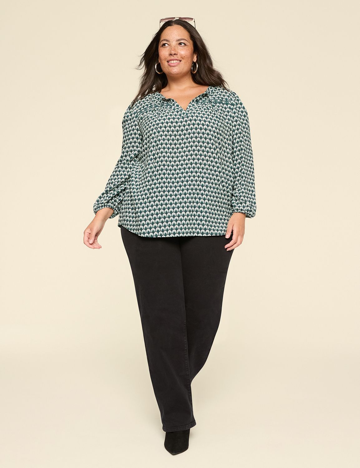 Classic Bracelet Sleeve Split Neck Product Image 3