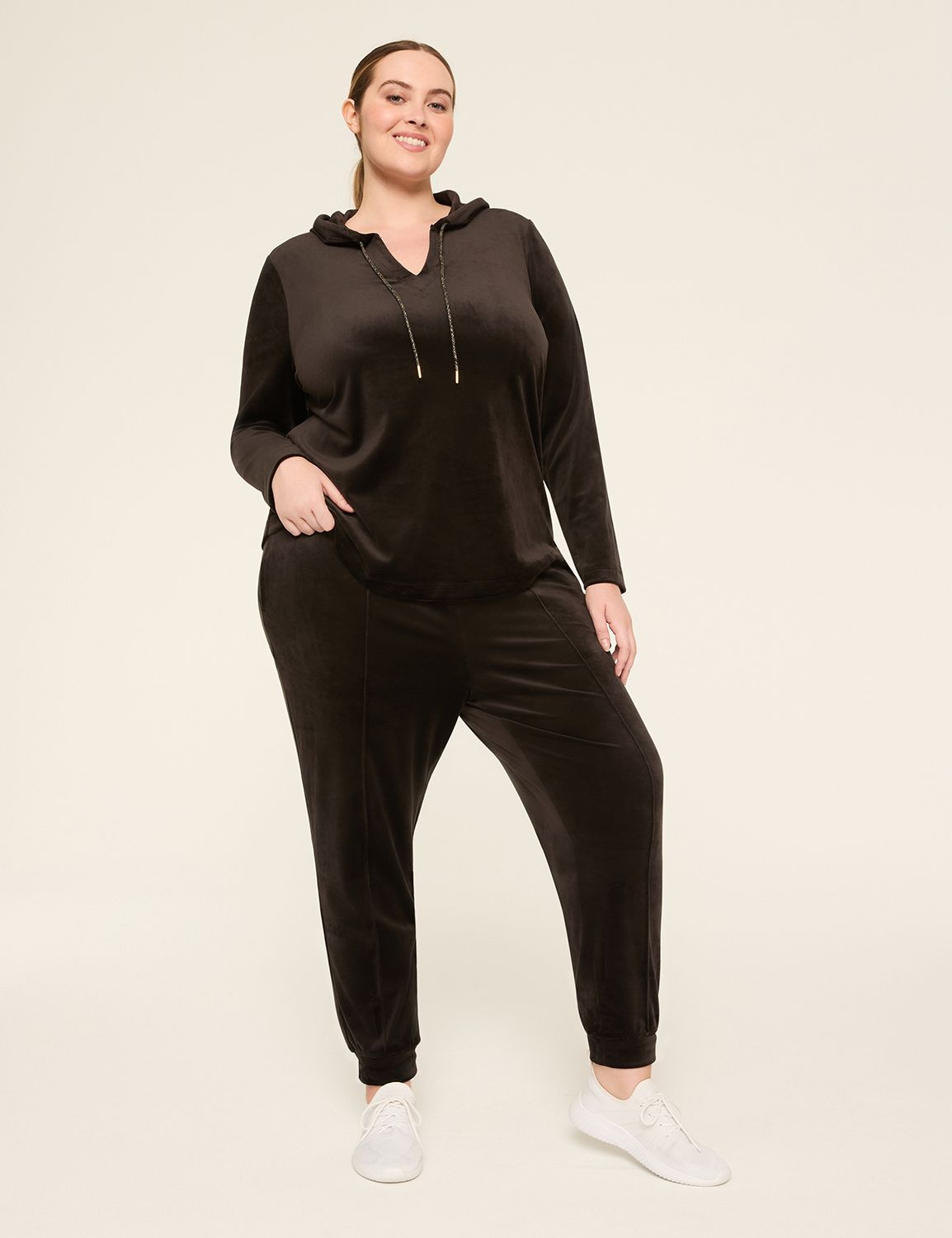 LIVI Long Sleeve Velour Hoodie F114 Product Image 3