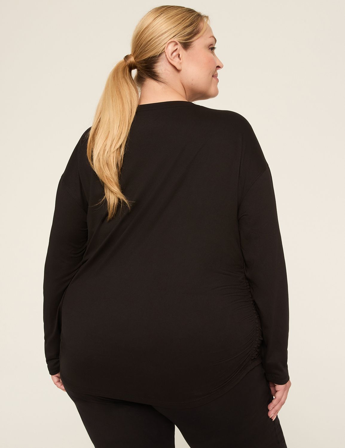 LIVI Soft Long-Sleeve Ruched-Side Tee