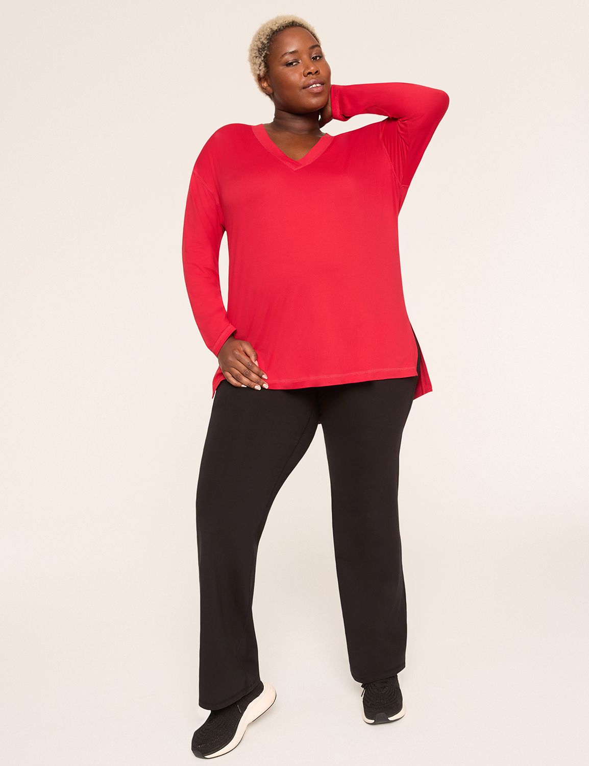 LIVI Long Sleeve Mid VNeck Recycled Product Image 3